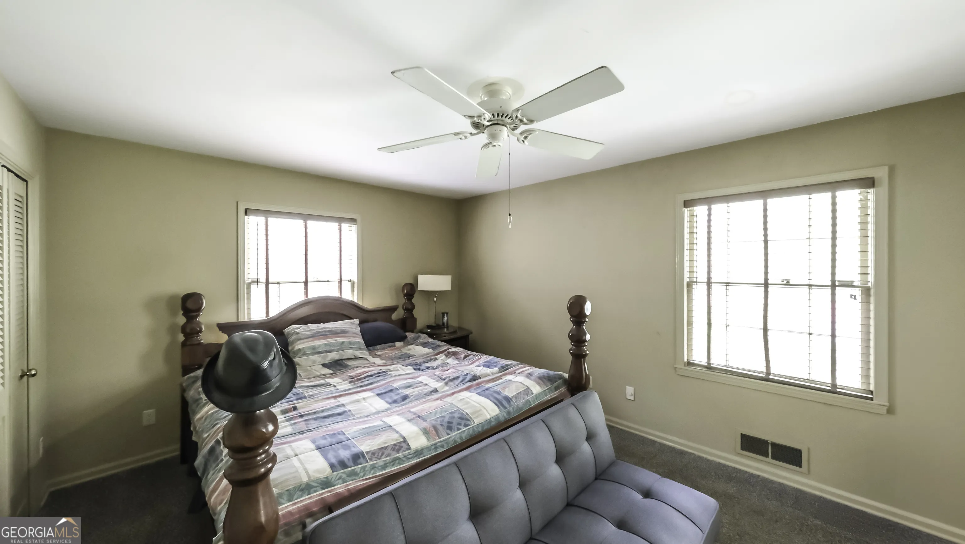 811 Laurel St — photo 7 of 41