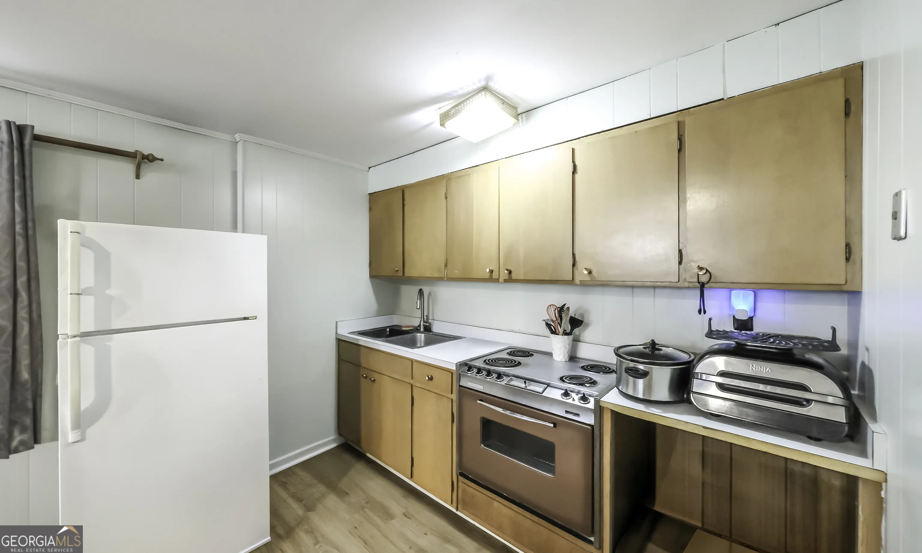 811 Laurel St — photo 23 of 41