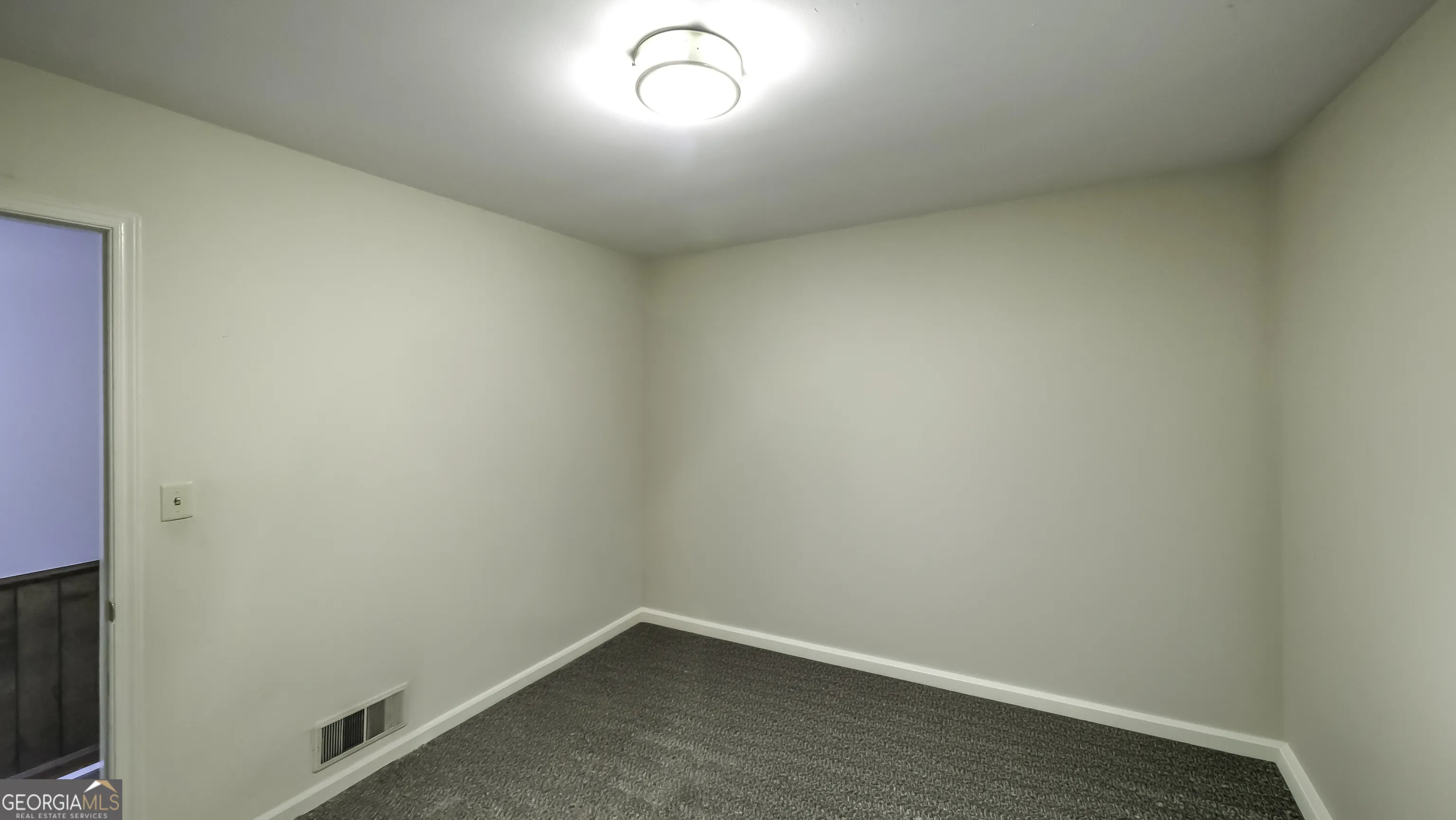 811 Laurel St — photo 19 of 41