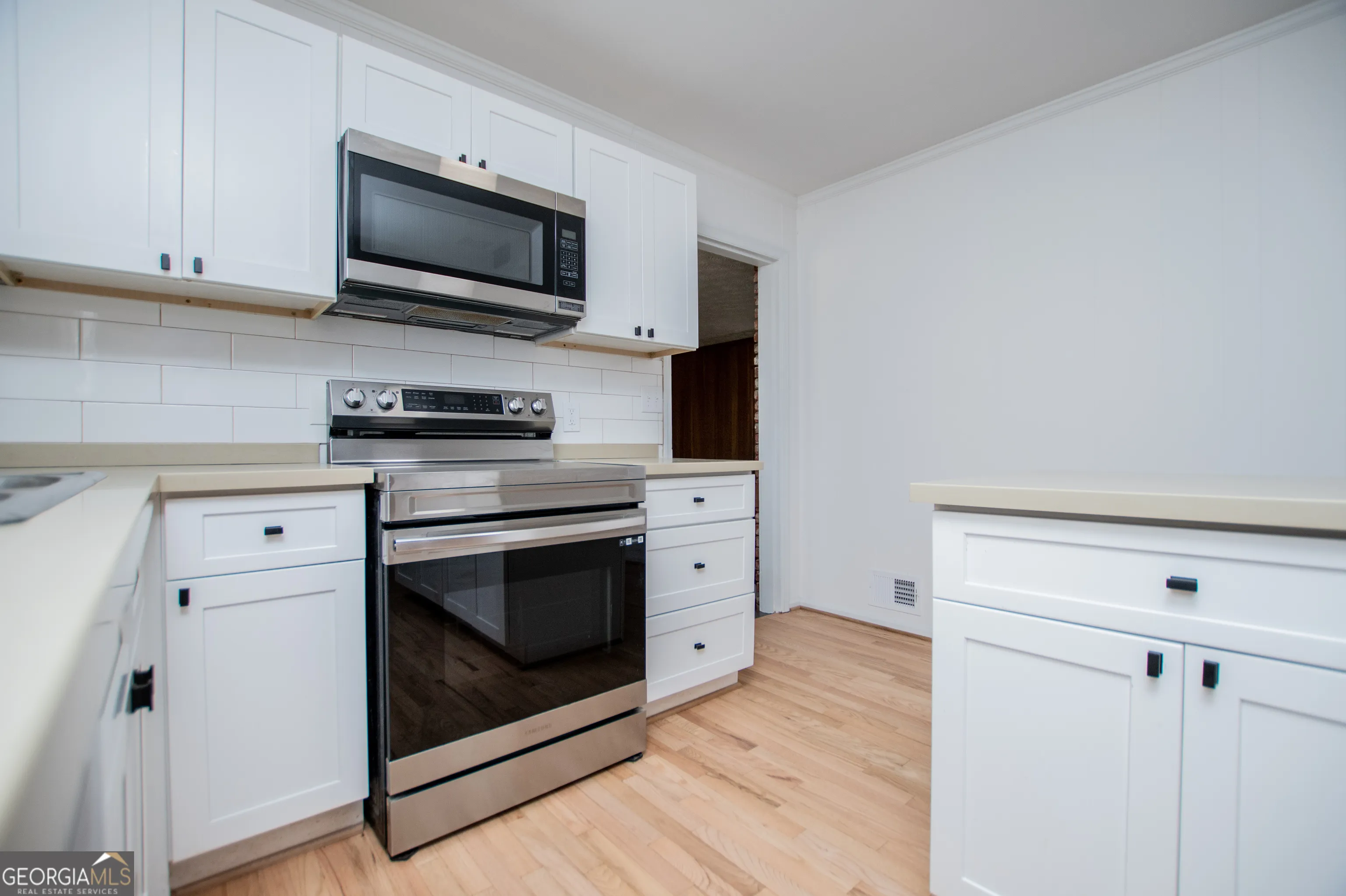 320 Almon Rd — photo 10 of 72