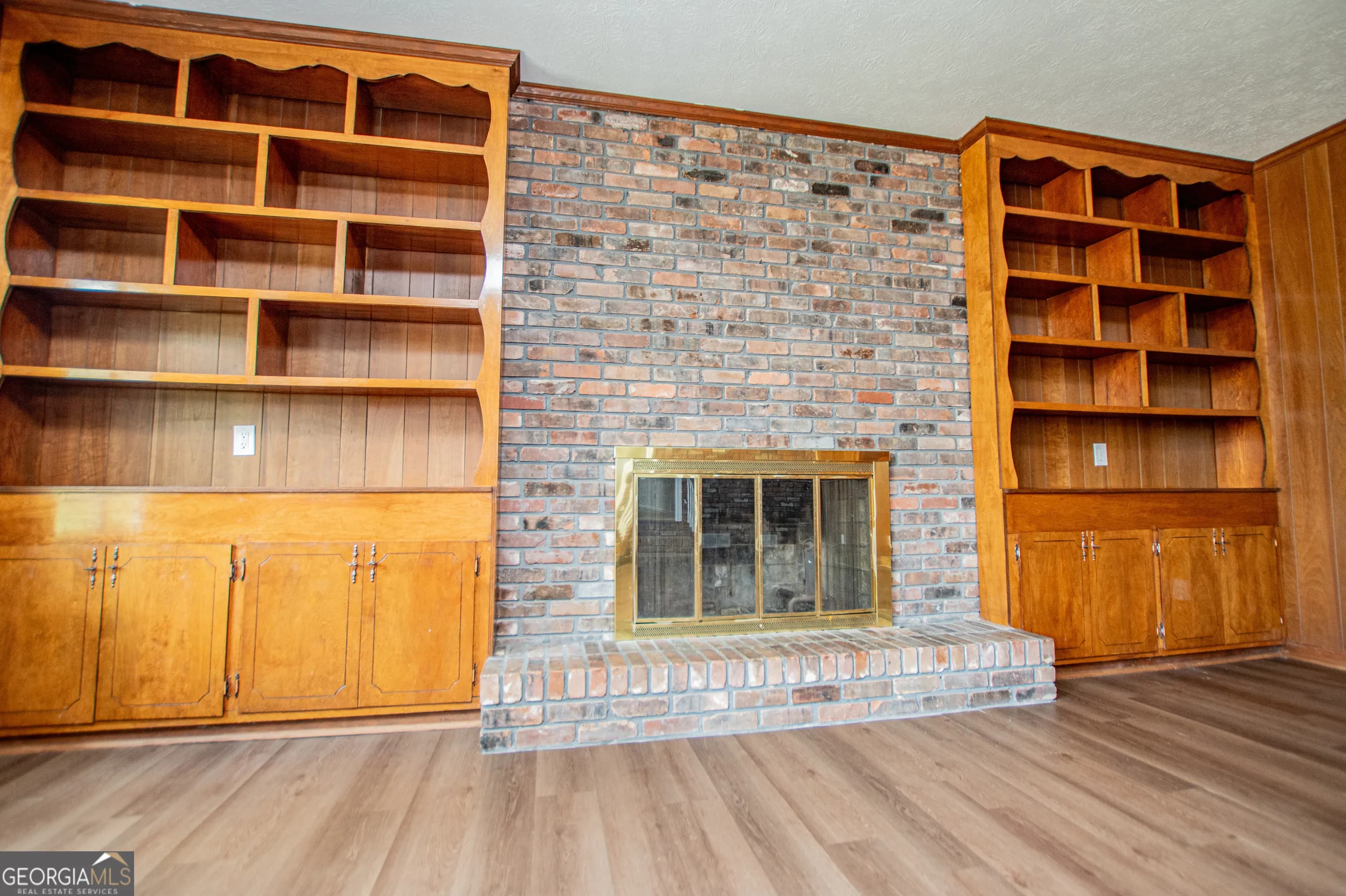 320 Almon Rd — photo 16 of 72