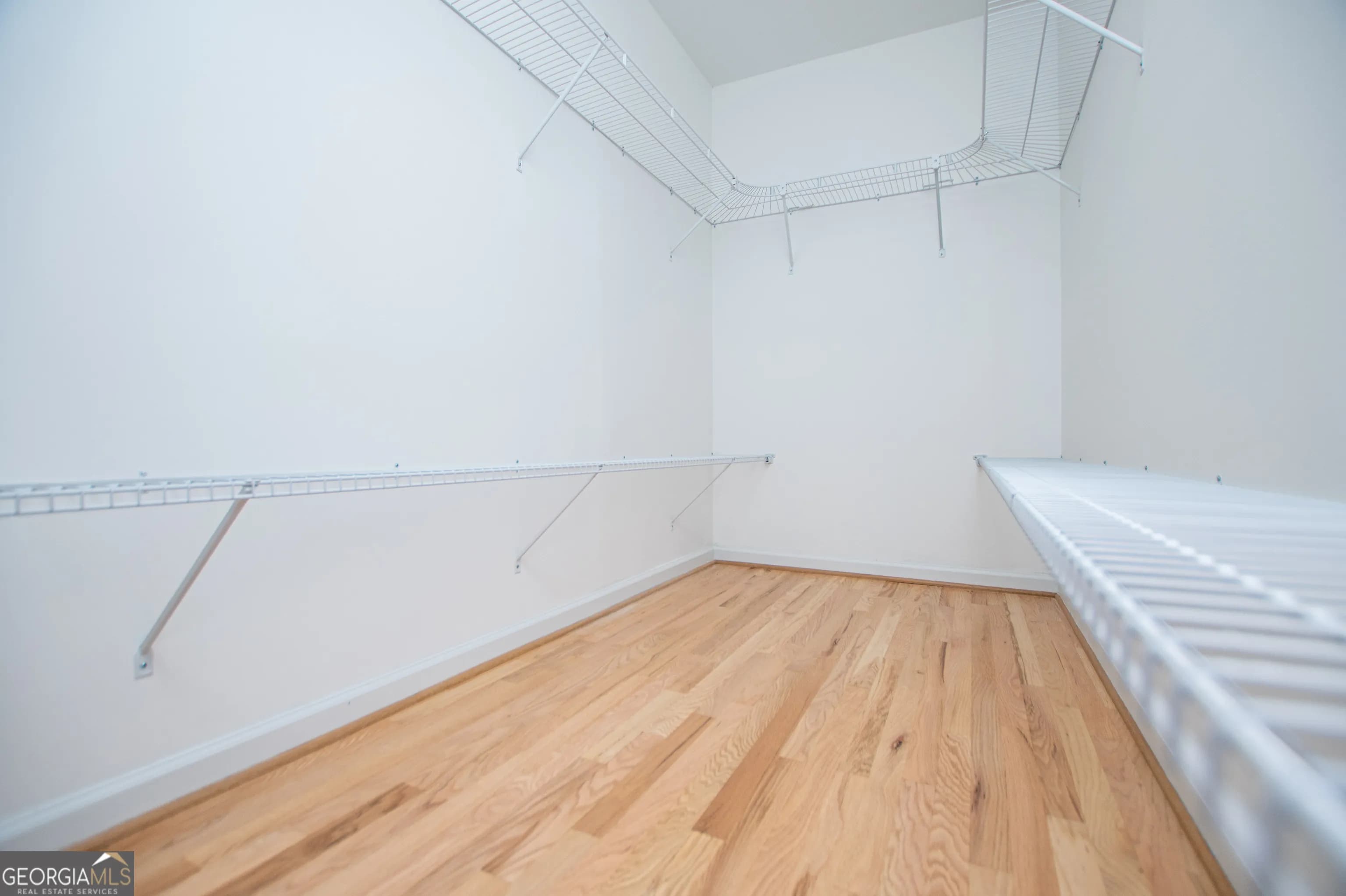 320 Almon Rd — photo 3 of 72