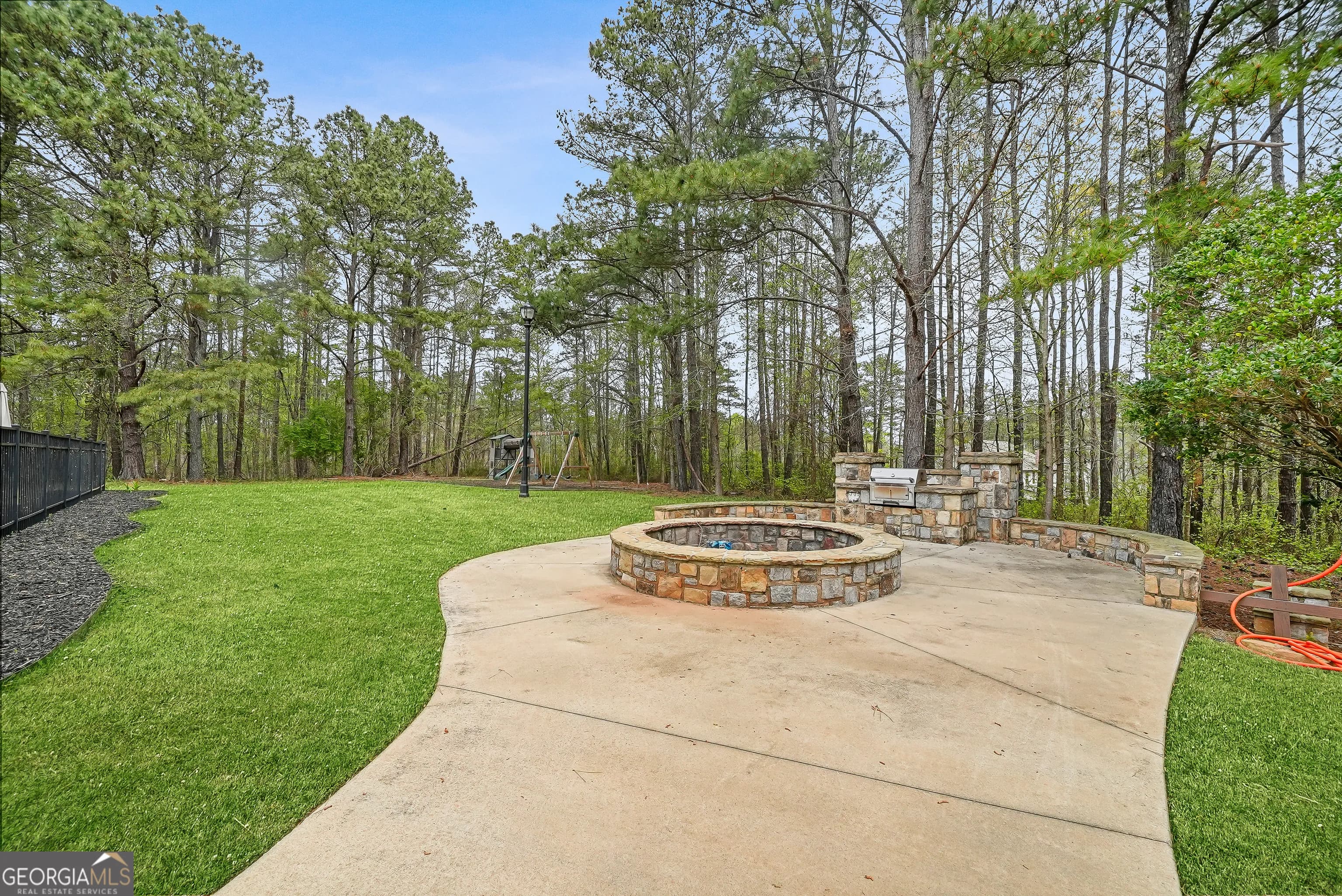 184 Stonegate Trl — photo 36 of 43