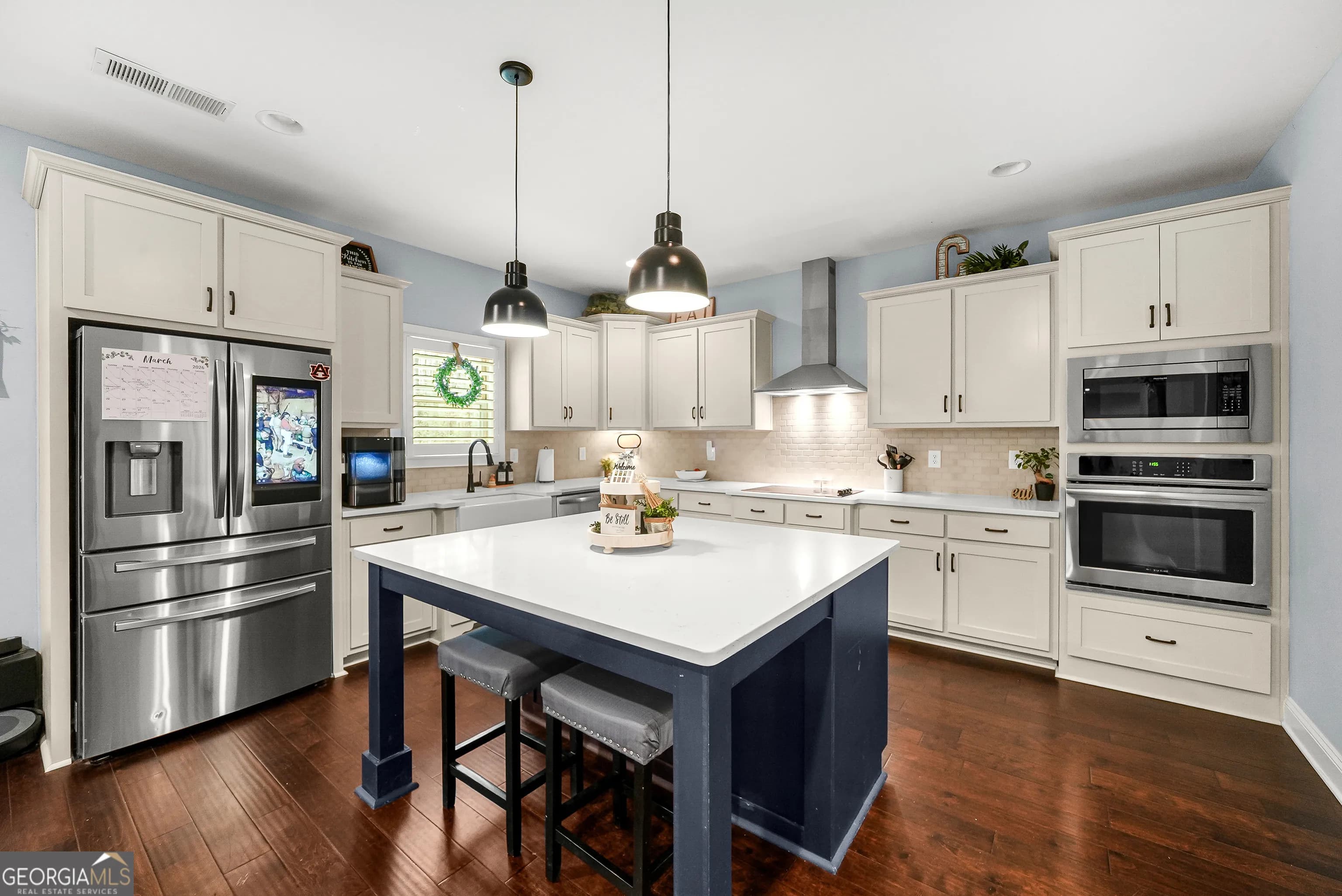 184 Stonegate Trl — photo 3 of 43