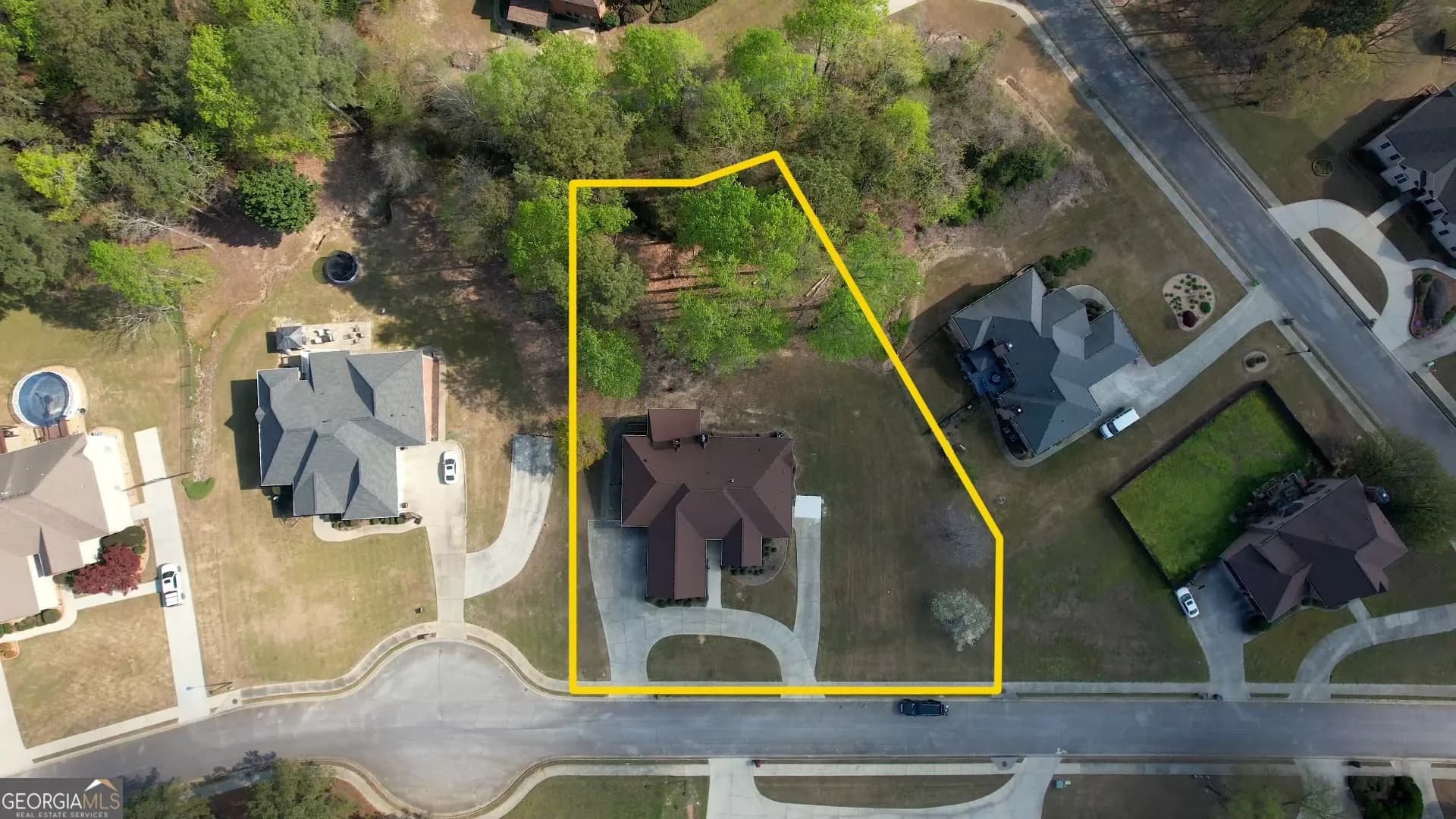 3914 Hershel Dr — photo 30 of 36