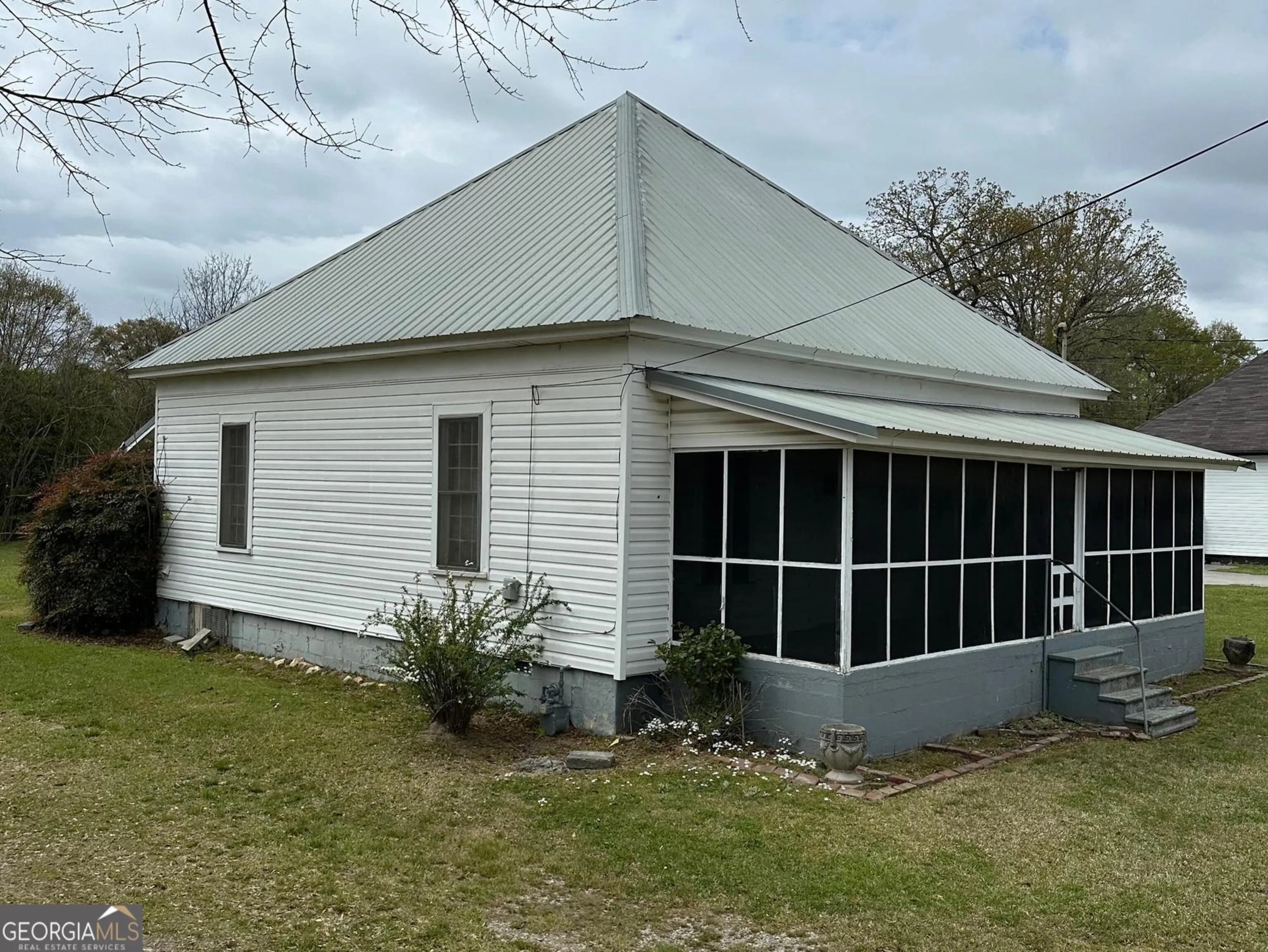 630 Rockmart Rd — photo 2 of 20
