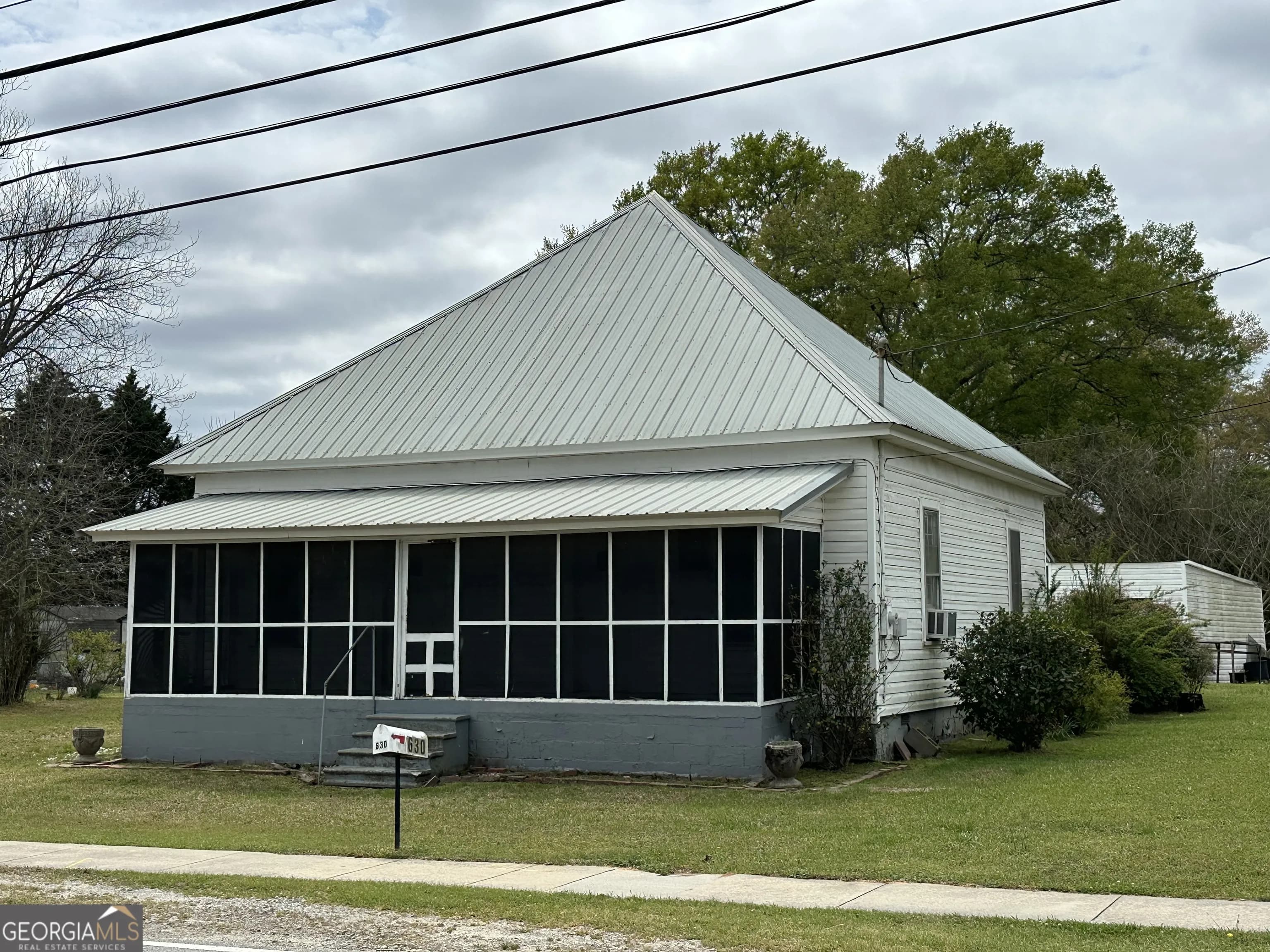 630 Rockmart Rd, Villa Rica
