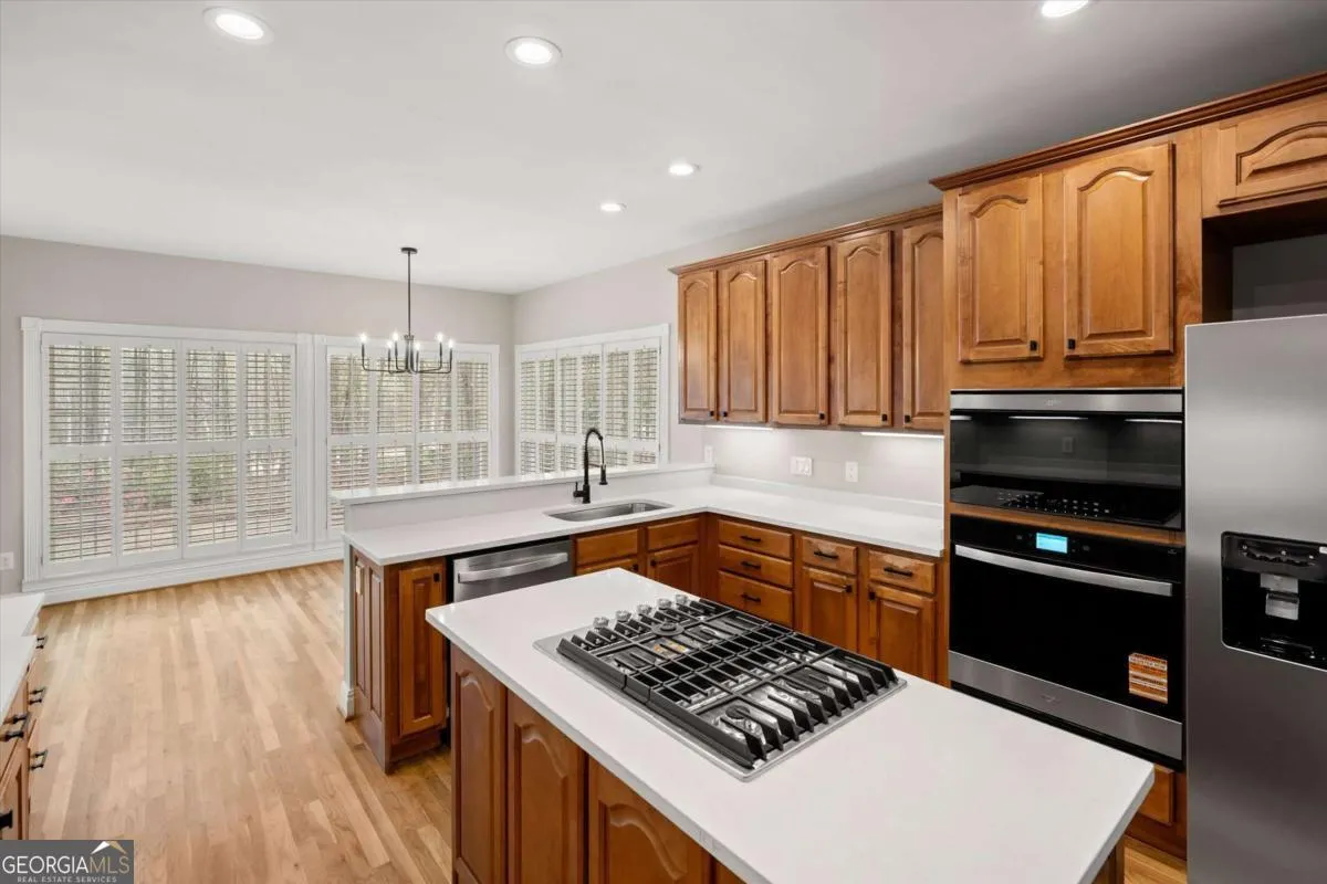 304 Pinehurst Way — photo 9 of 73