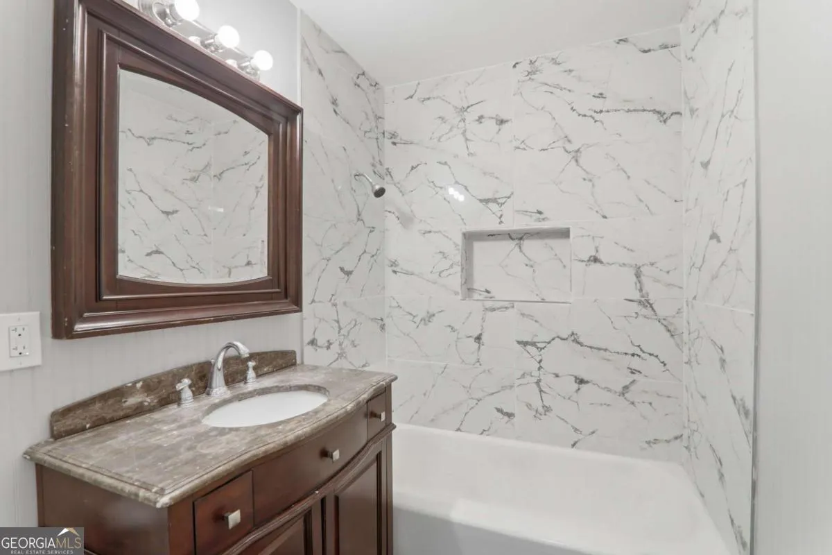 6538 N Sweetwater Rd — photo 6 of 21