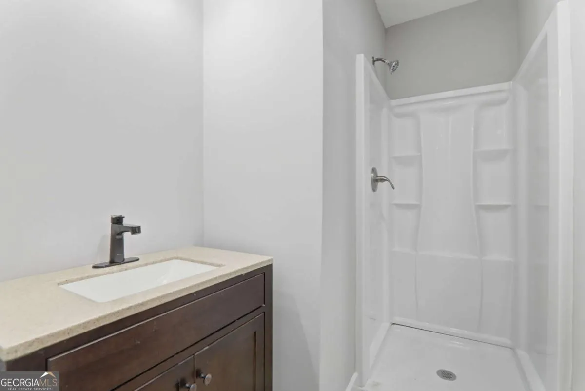 6538 N Sweetwater Rd — photo 3 of 21