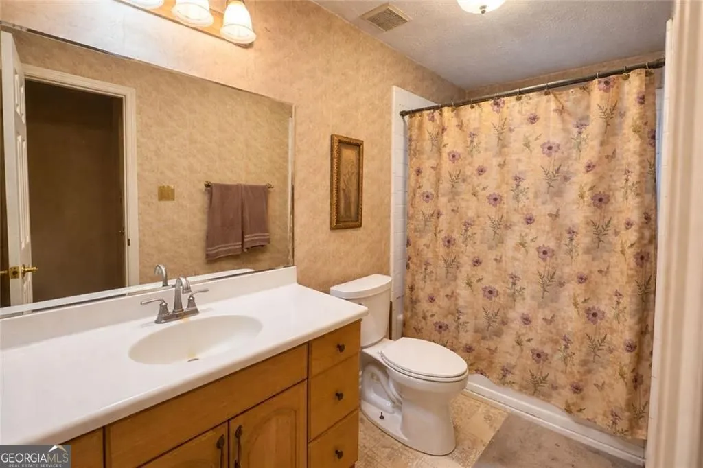 3331 Pinta Way — photo 10 of 12