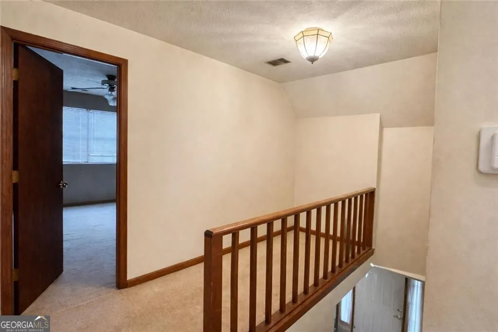 3331 Pinta Way — photo 4 of 12