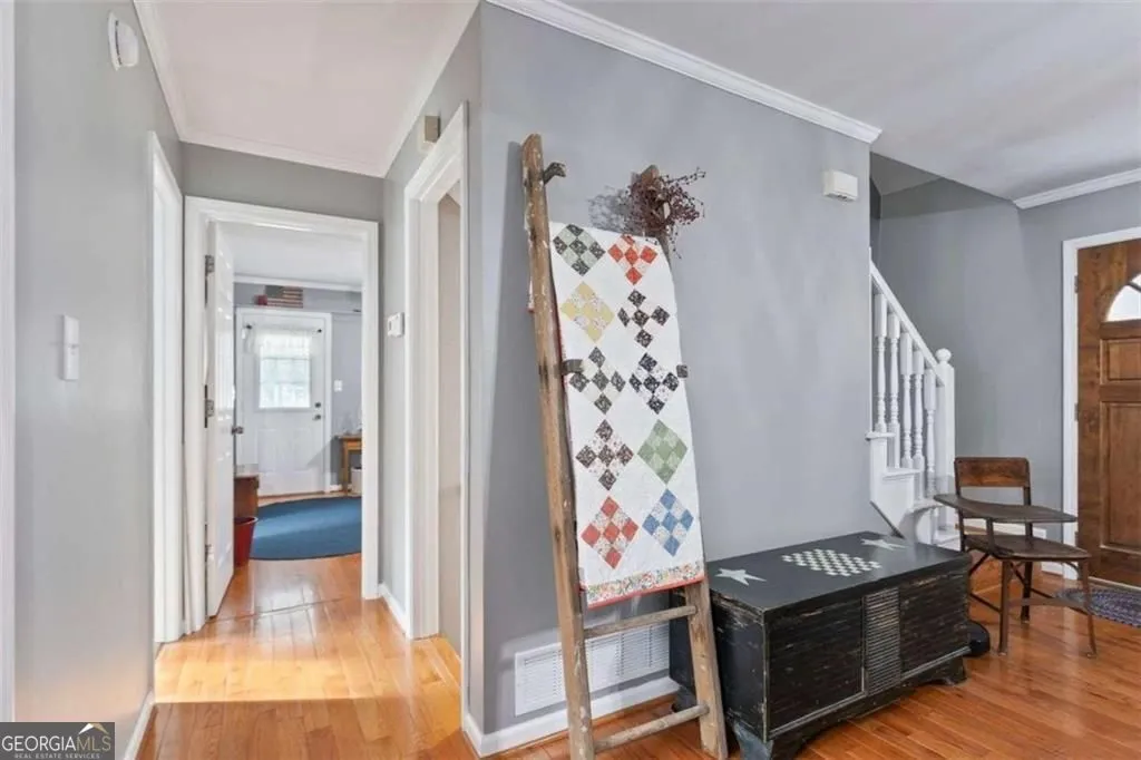 66 Charlotte Pl — photo 7 of 40