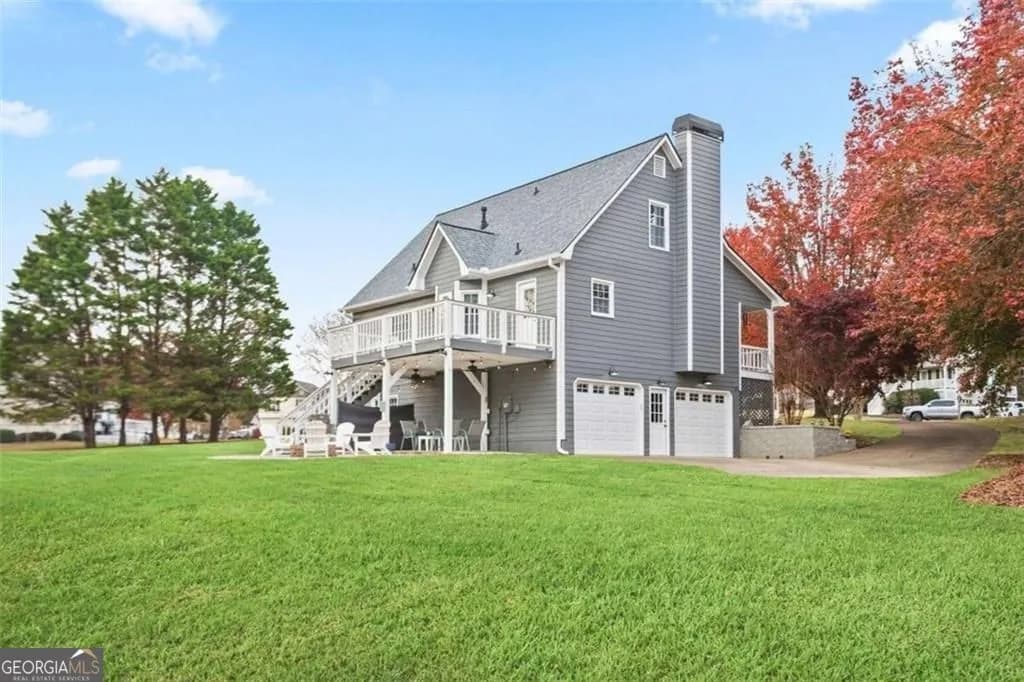 66 Charlotte Pl — photo 13 of 40