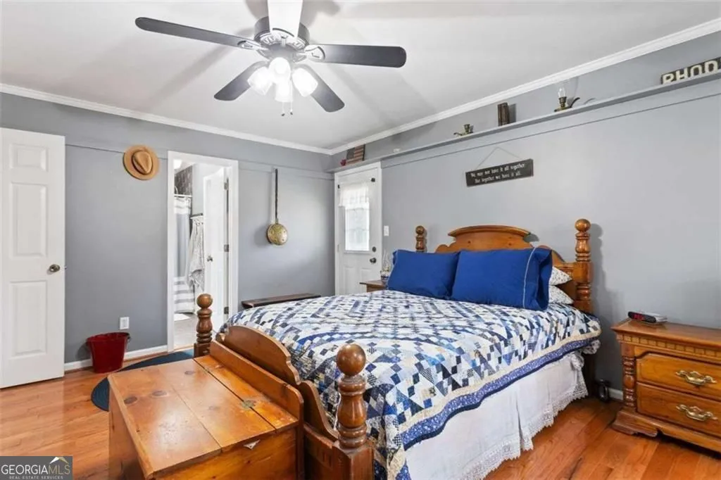 66 Charlotte Pl — photo 10 of 40