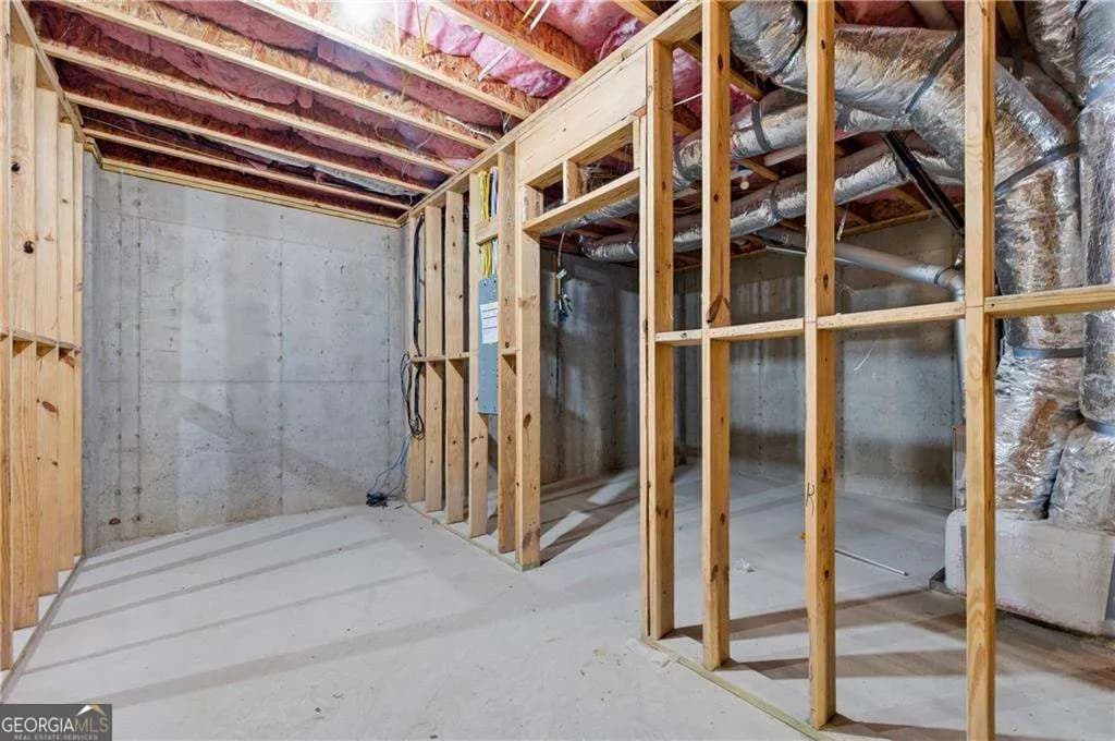 6160 Belmont Dr — photo 28 of 40