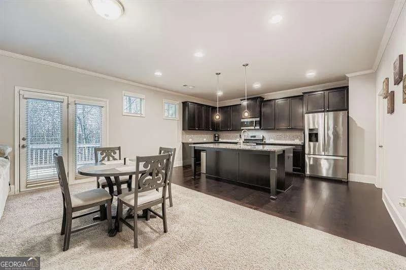 122 Prospect Ln — photo 4 of 34