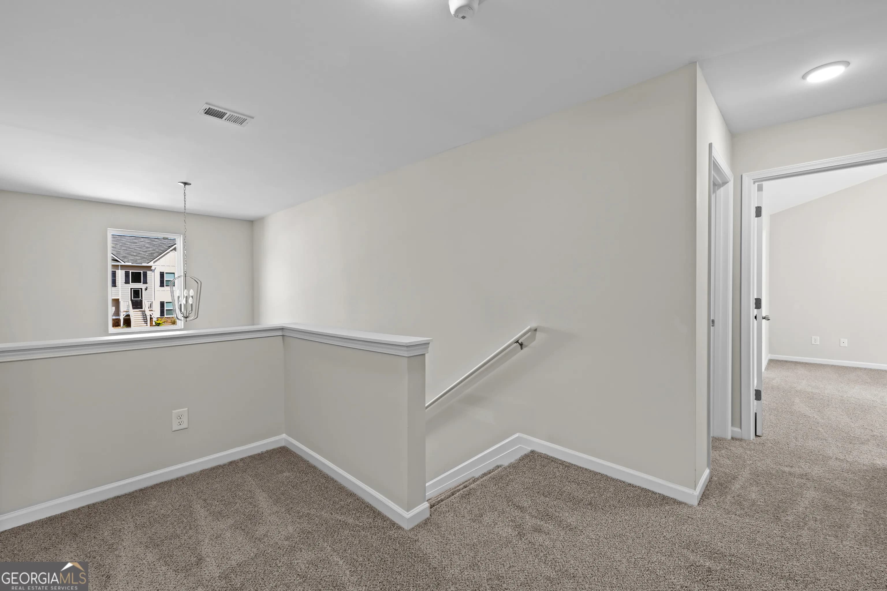 505 Charleston Pl — photo 19 of 44
