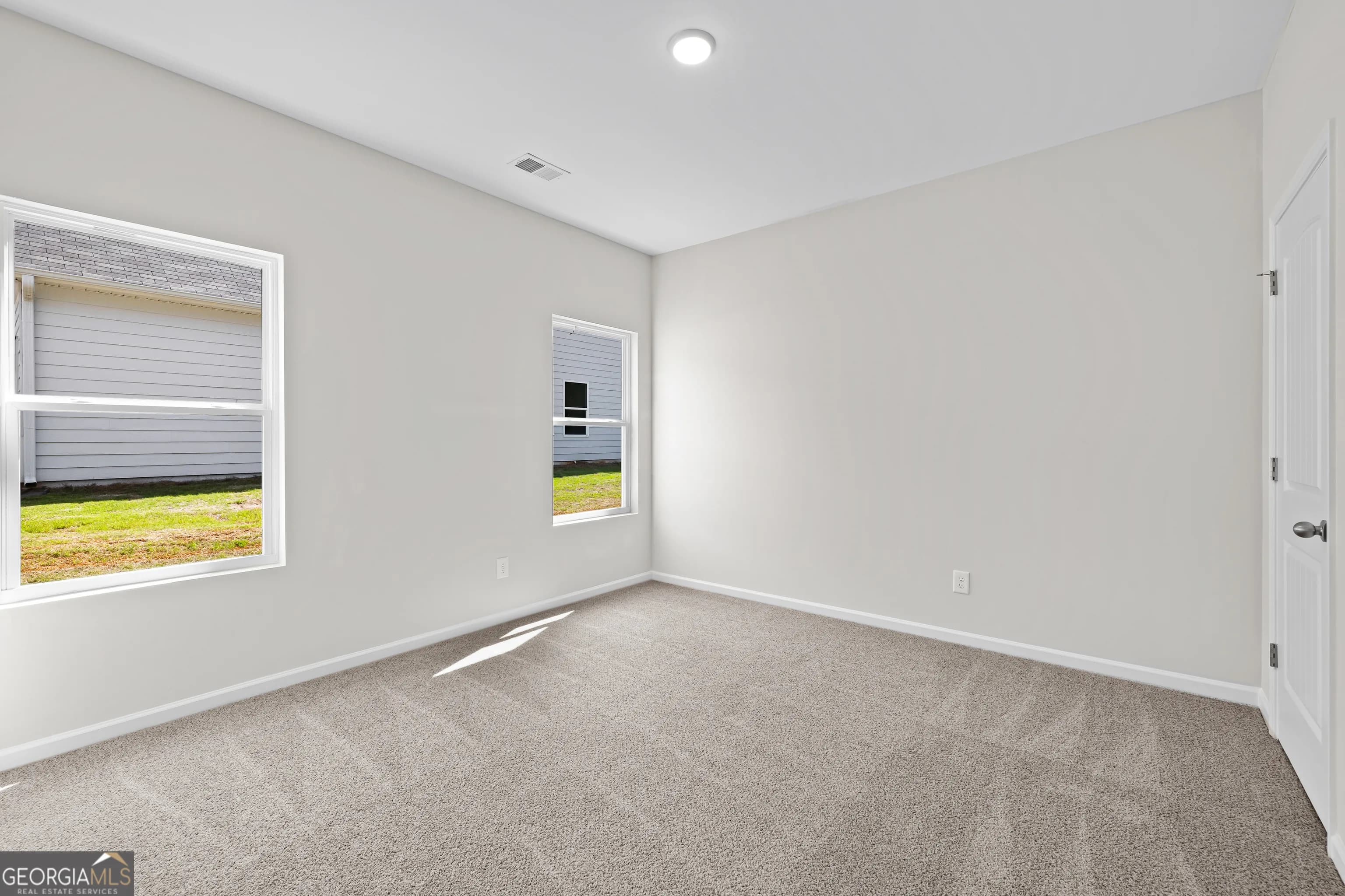 505 Charleston Pl — photo 16 of 44