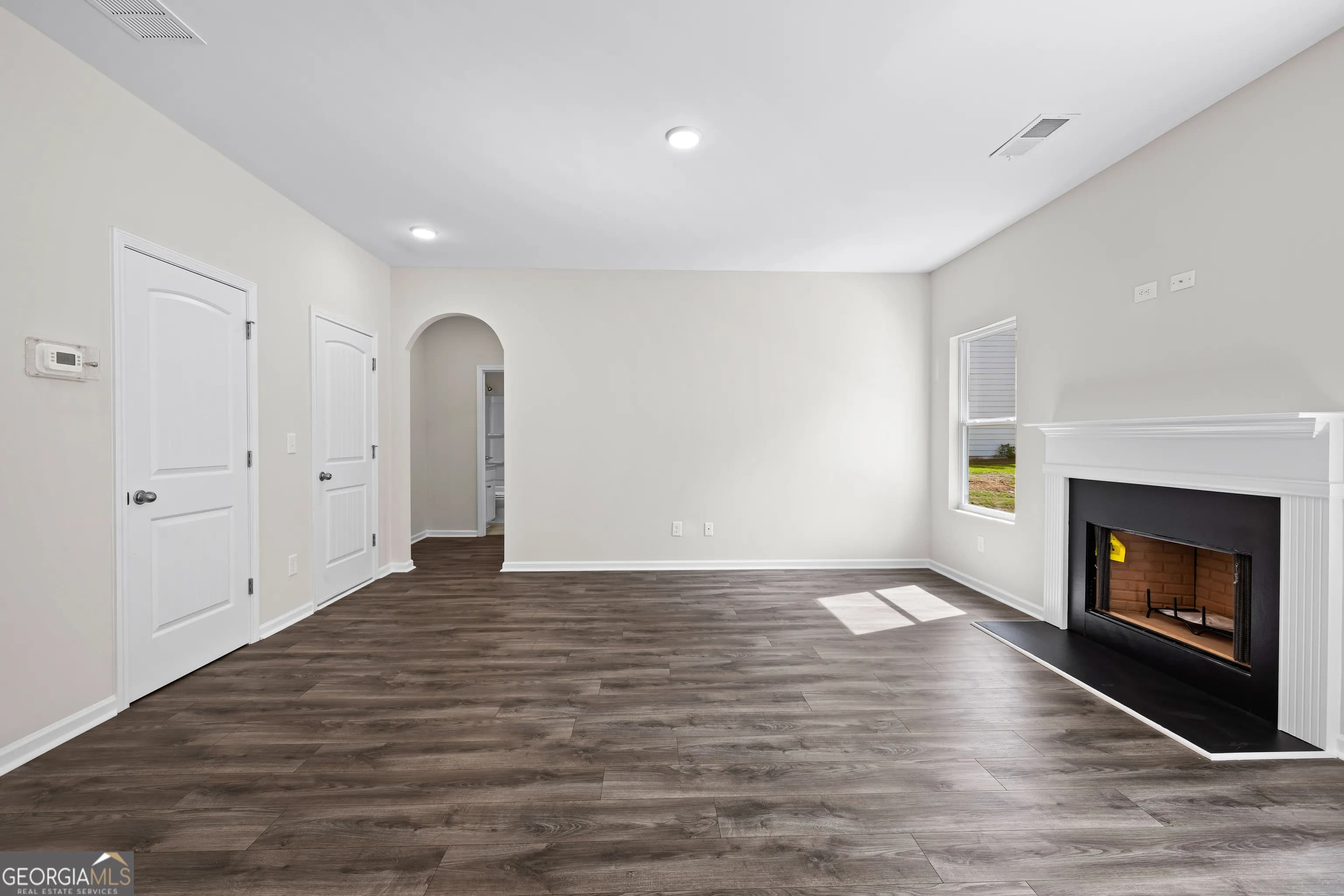 505 Charleston Pl — photo 15 of 44