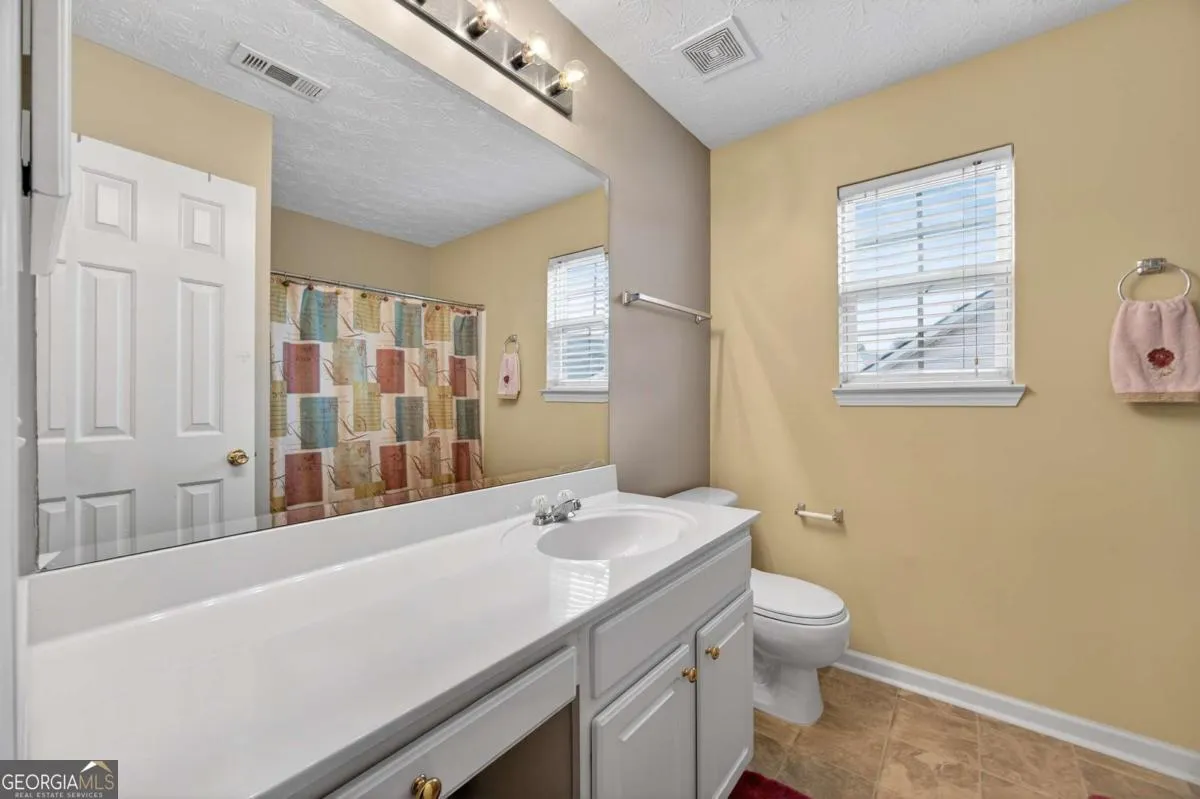402 Mount Laurel Dr — photo 16 of 28
