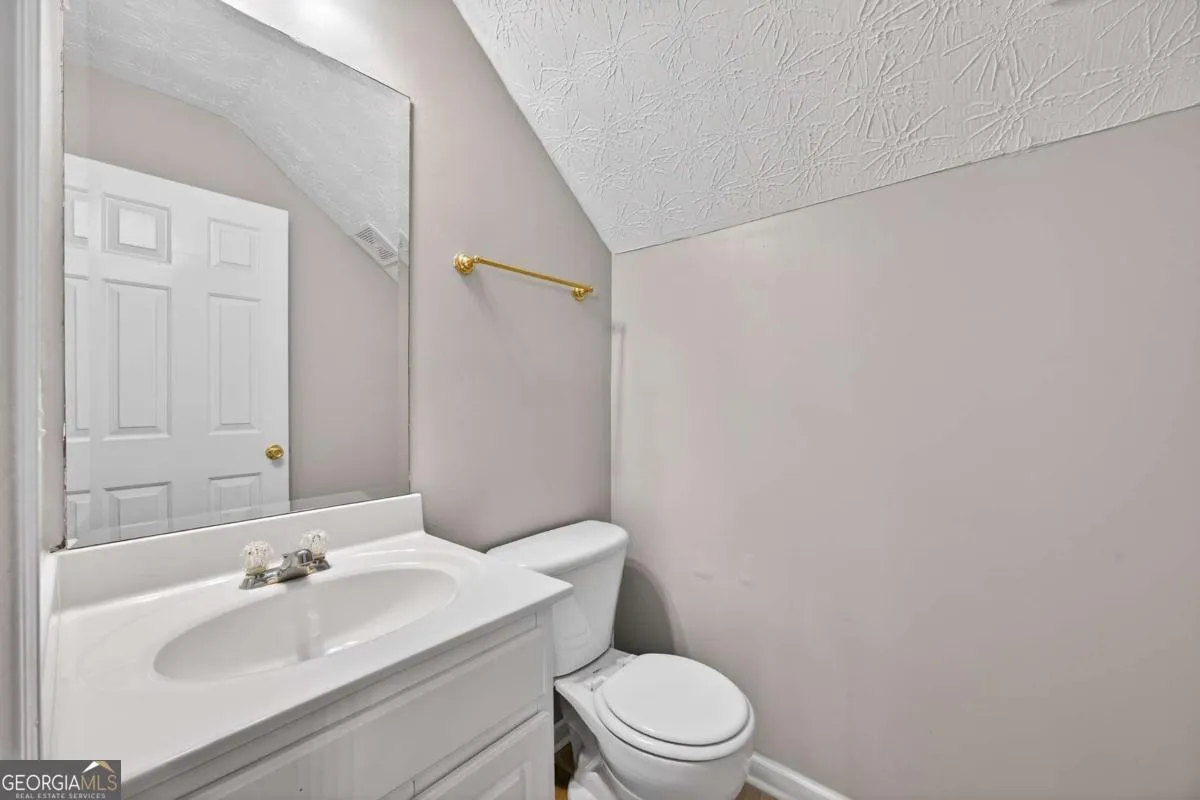 402 Mount Laurel Dr — photo 18 of 28