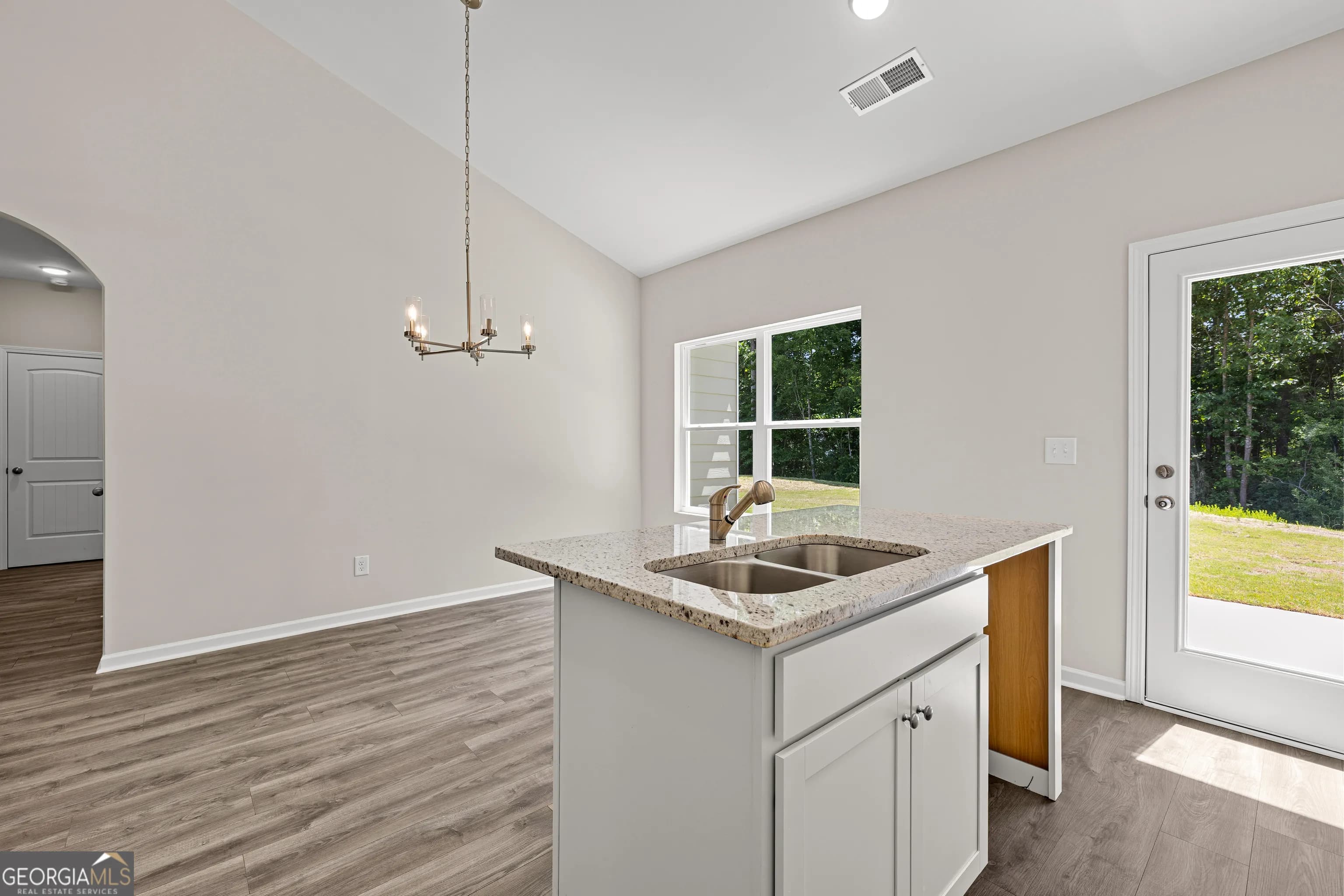 497 Charleston Pl — photo 9 of 34