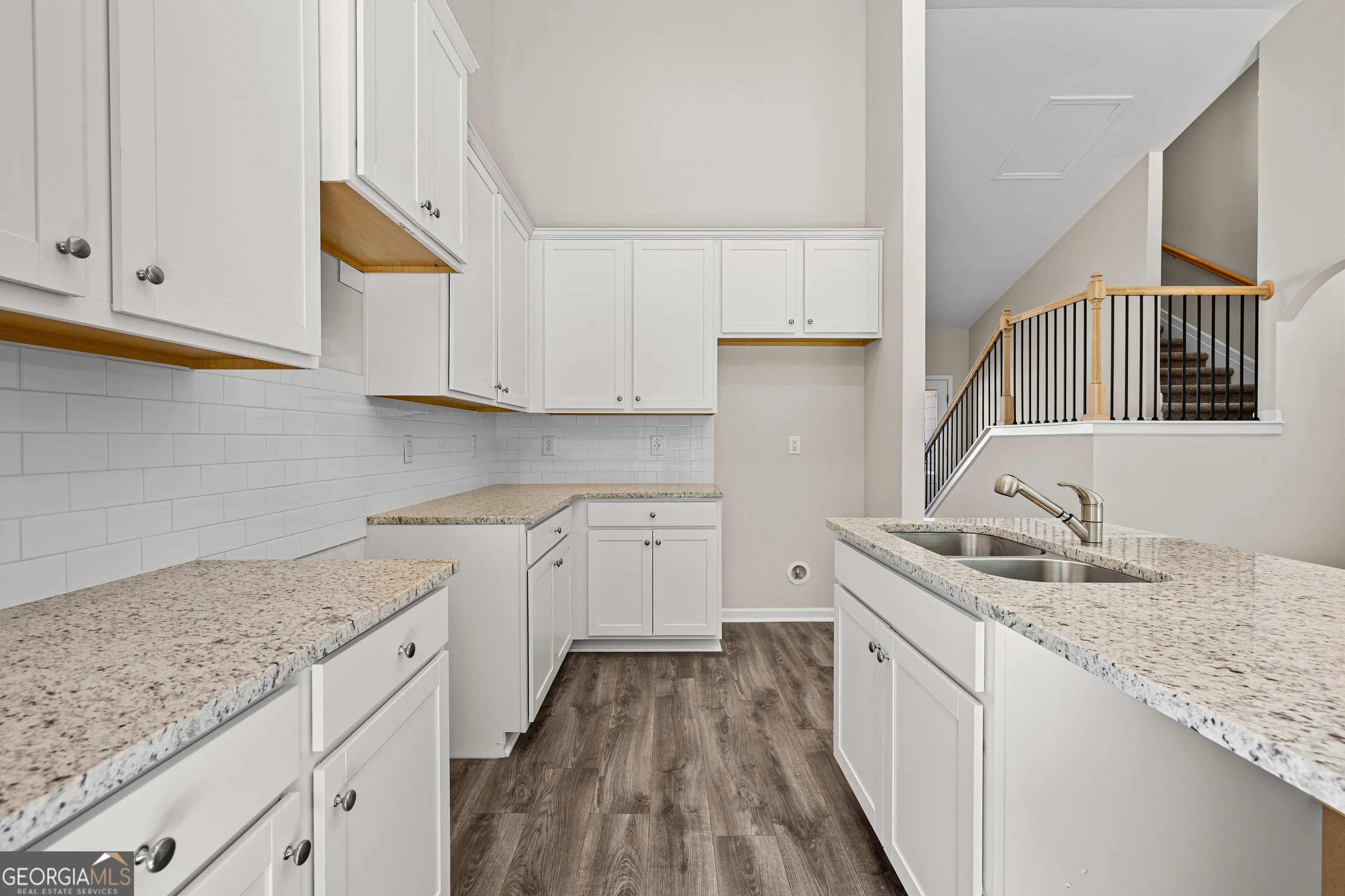 497 Charleston Pl — photo 7 of 34