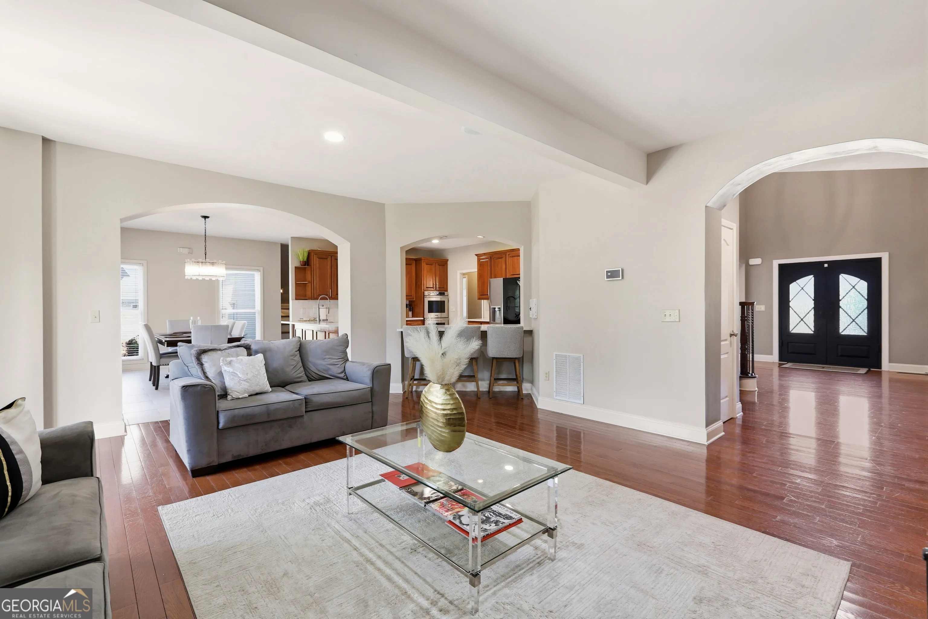 5653 Tuxedo Dr — photo 6 of 61