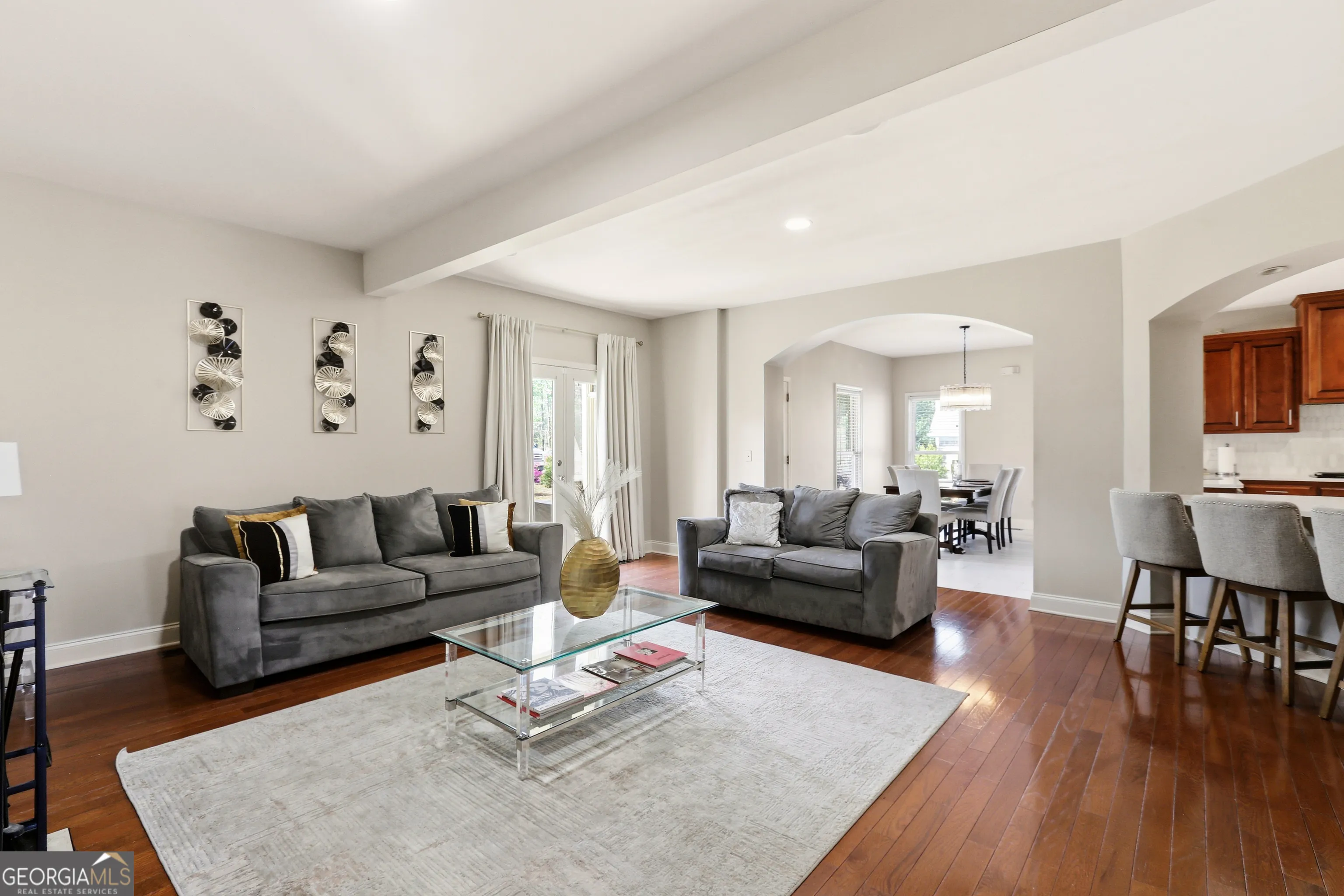 5653 Tuxedo Dr — photo 7 of 61