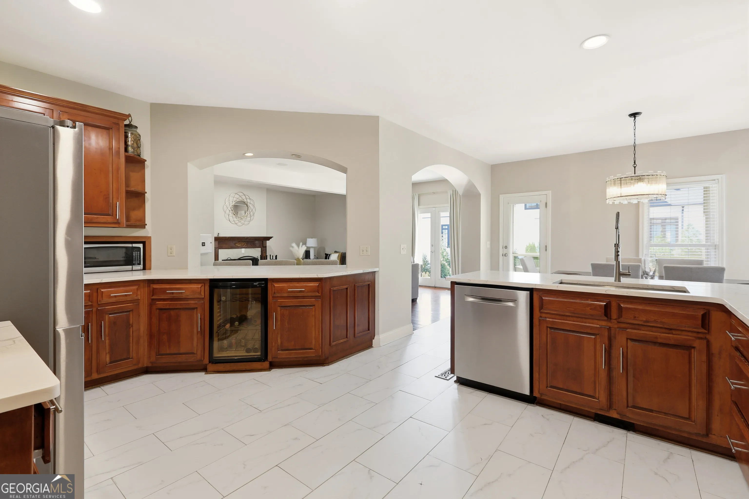 5653 Tuxedo Dr — photo 14 of 61