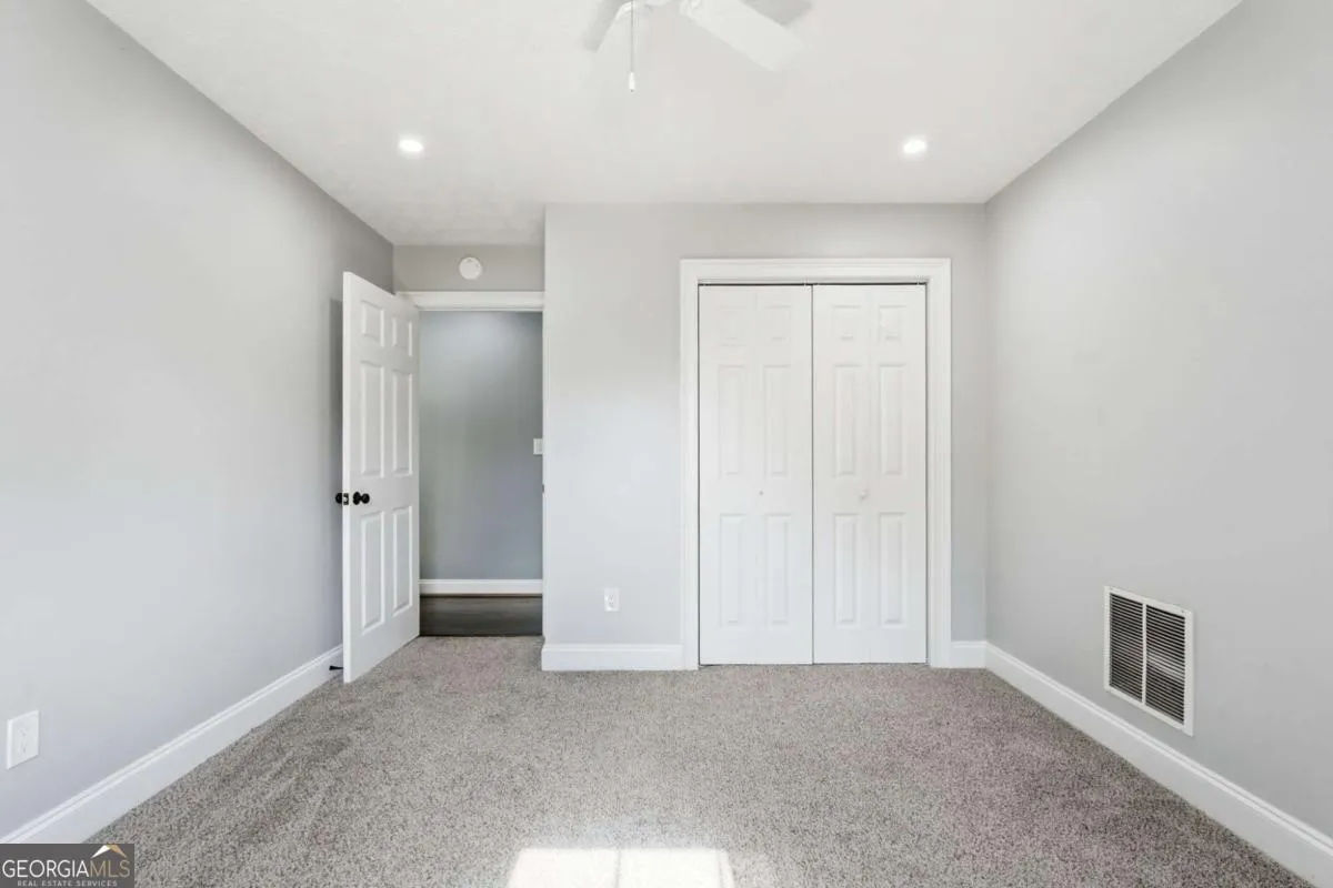 5666 Chapel Hill Rd — photo 20 of 57