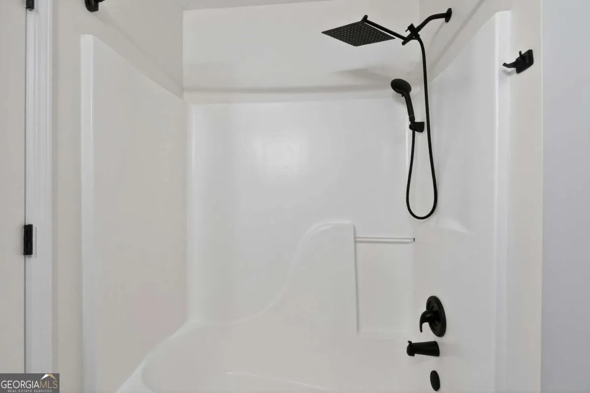 436 Rustin Dr — photo 17 of 36