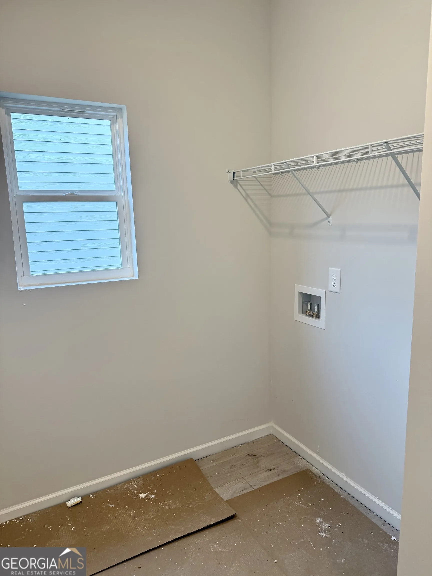 495 Charleston Pl — photo 3 of 14