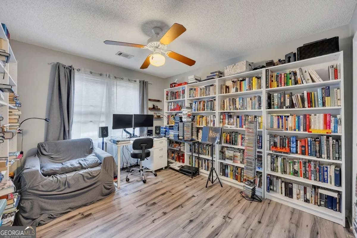 131 Banyon Ct — photo 15 of 31