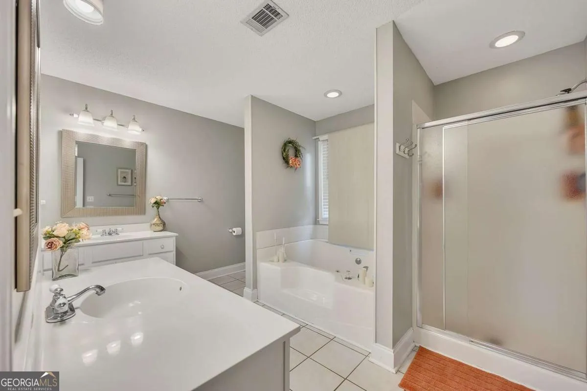 131 Banyon Ct — photo 9 of 31