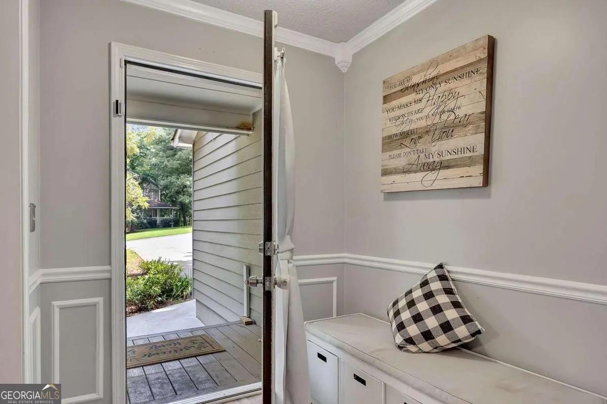 131 Banyon Ct — photo 13 of 31