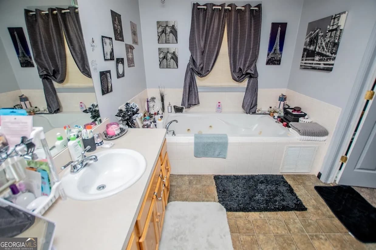 1011 Rainey Rd — photo 40 of 90