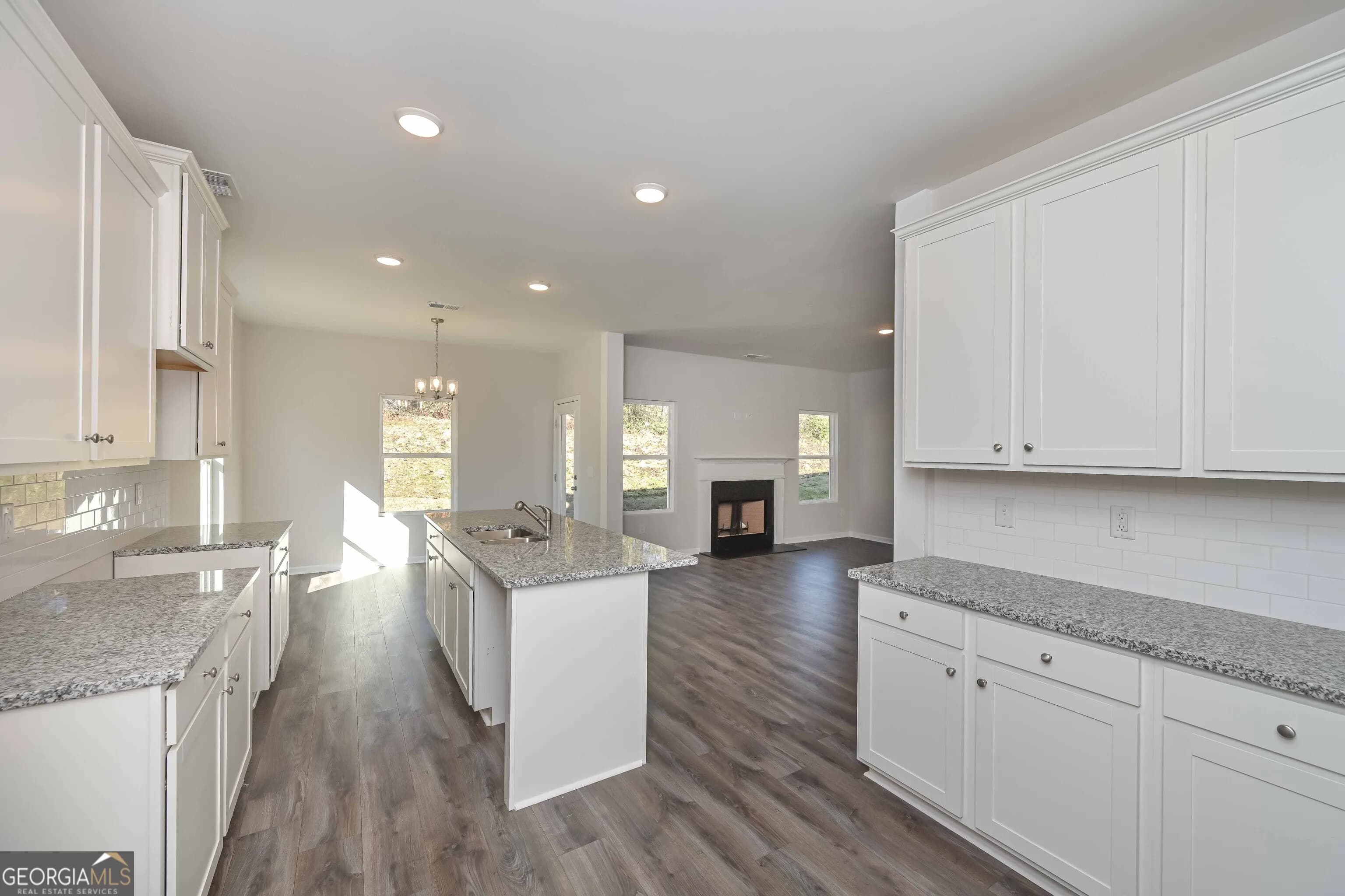 487 Charleston Pl — photo 32 of 34