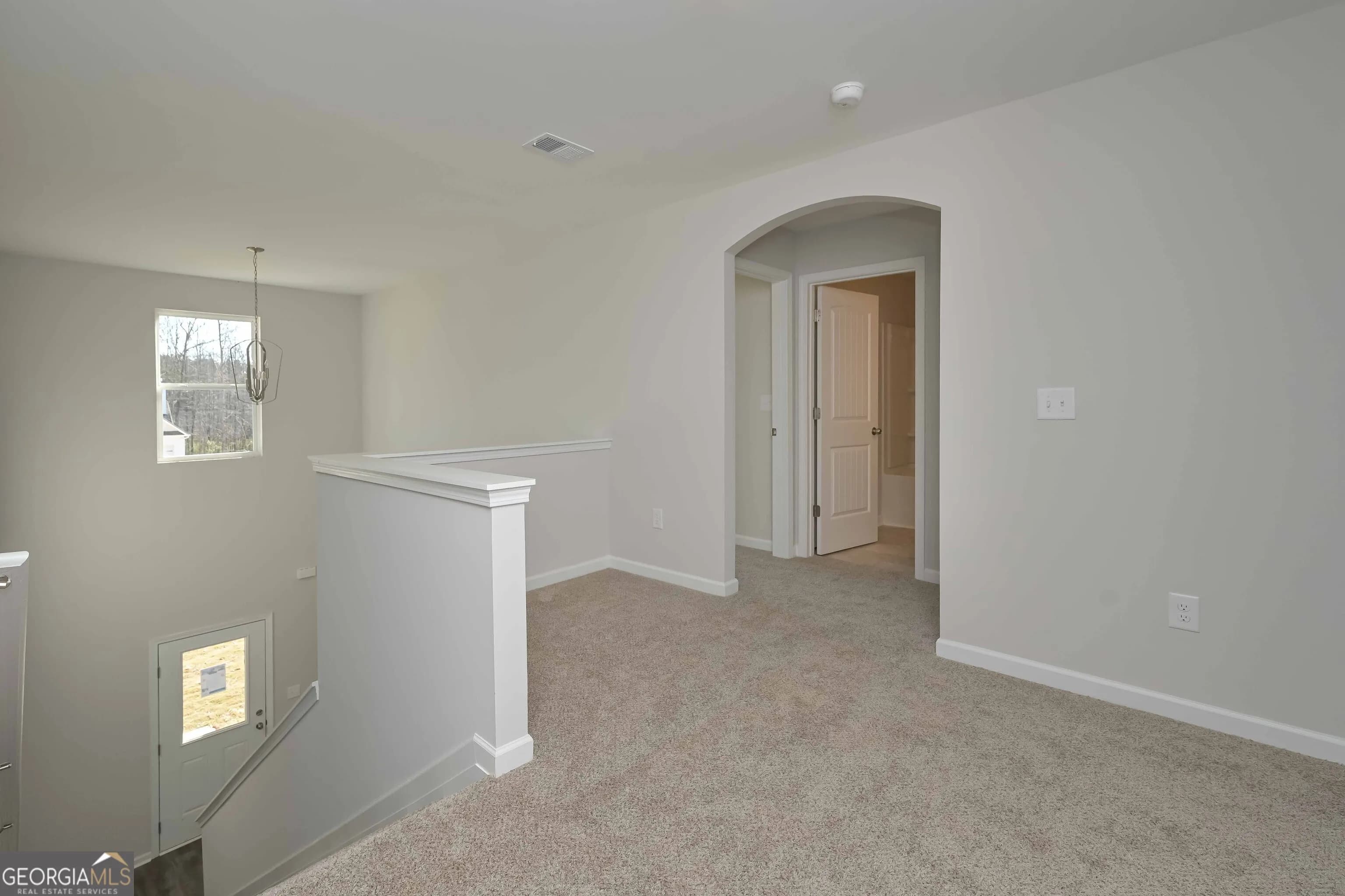 487 Charleston Pl — photo 11 of 34