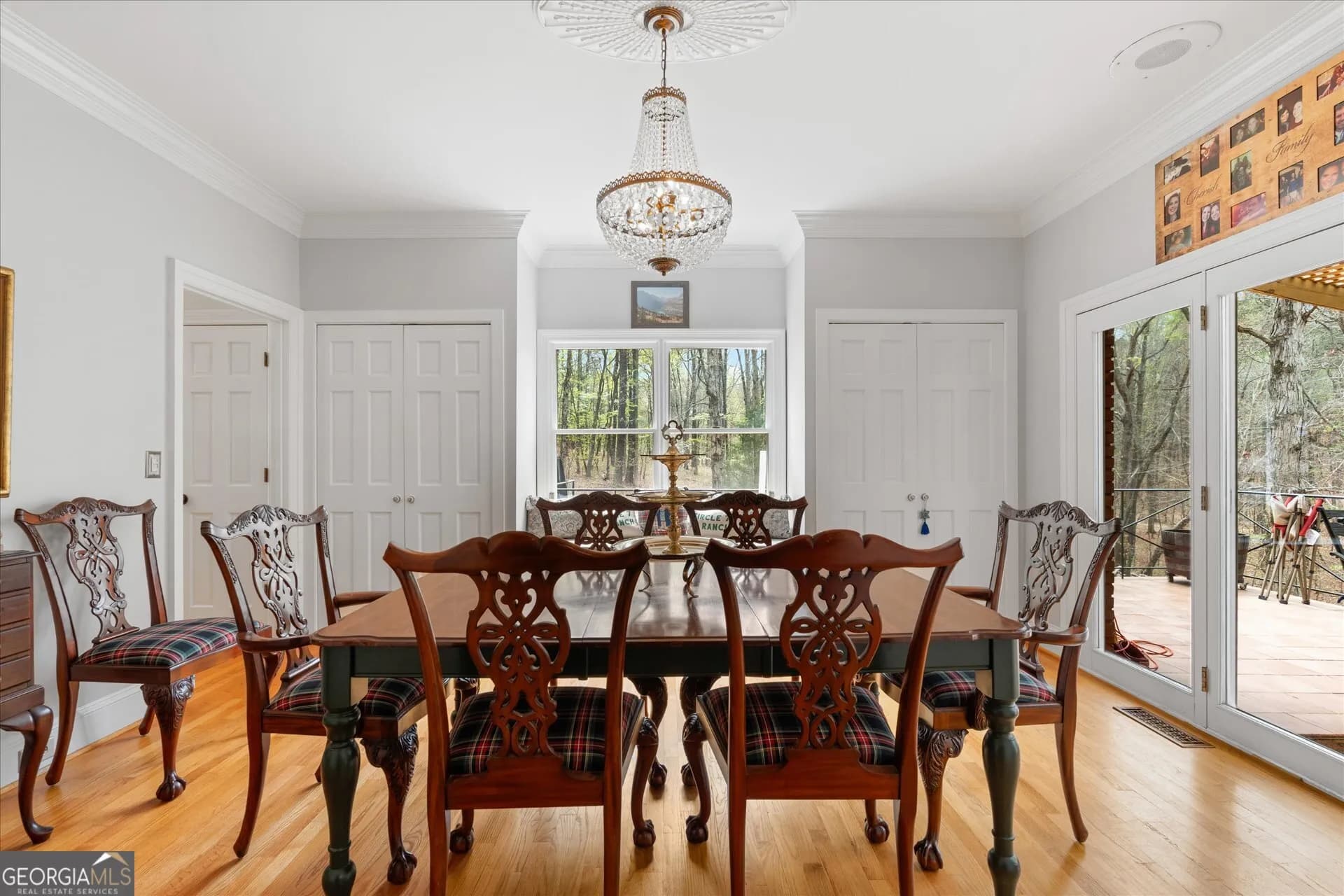 3880 Fern Springs Ln — photo 14 of 83