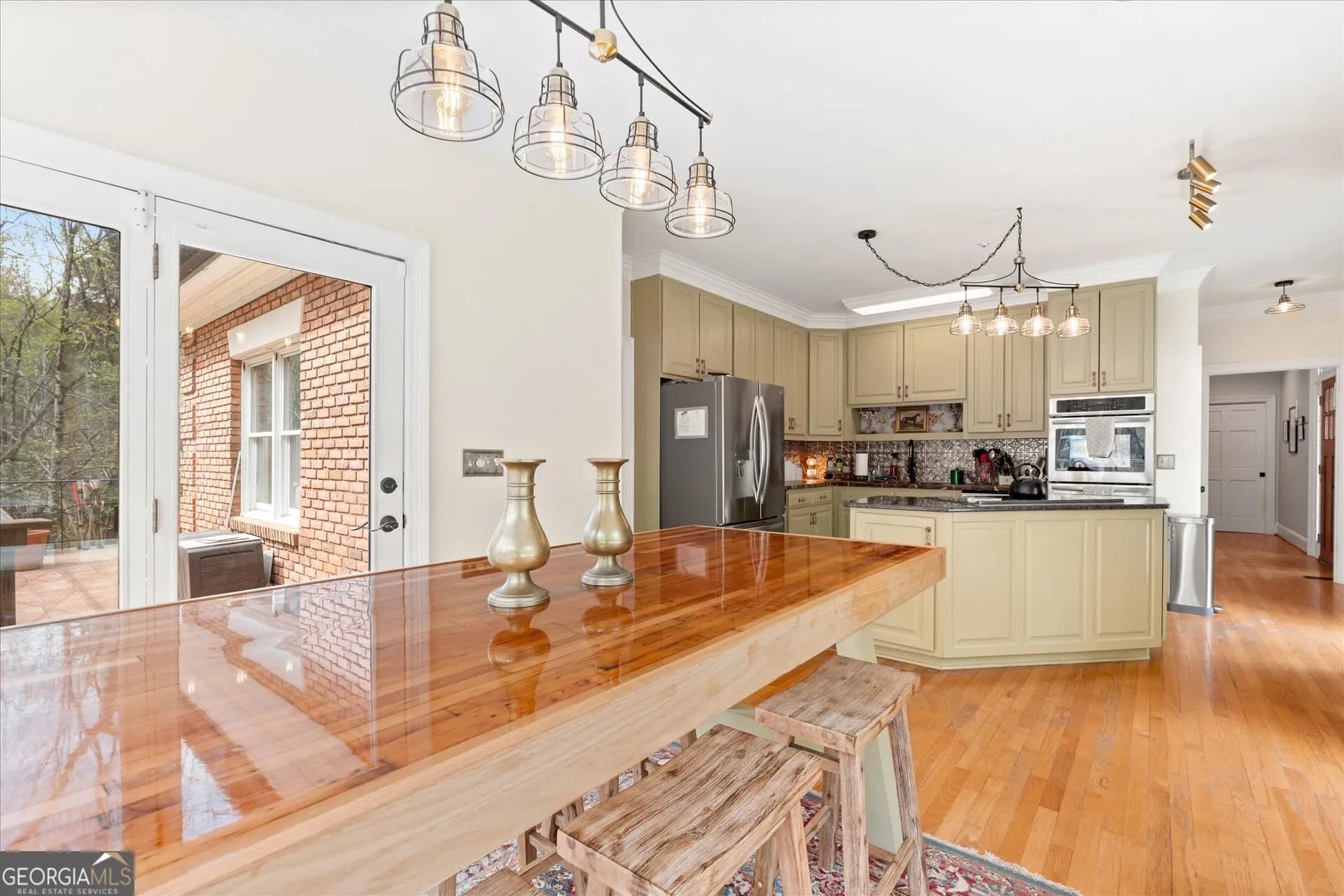 3880 Fern Springs Ln — photo 10 of 83