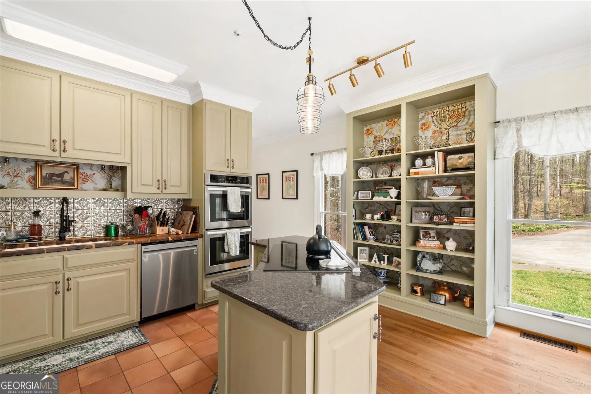 3880 Fern Springs Ln — photo 34 of 77