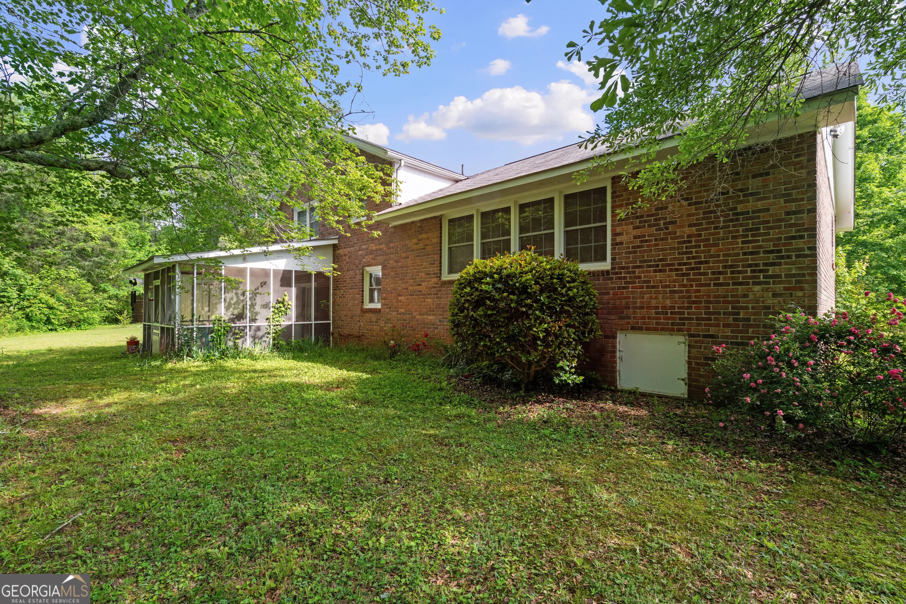 768 Burwell Rd — photo 21 of 44