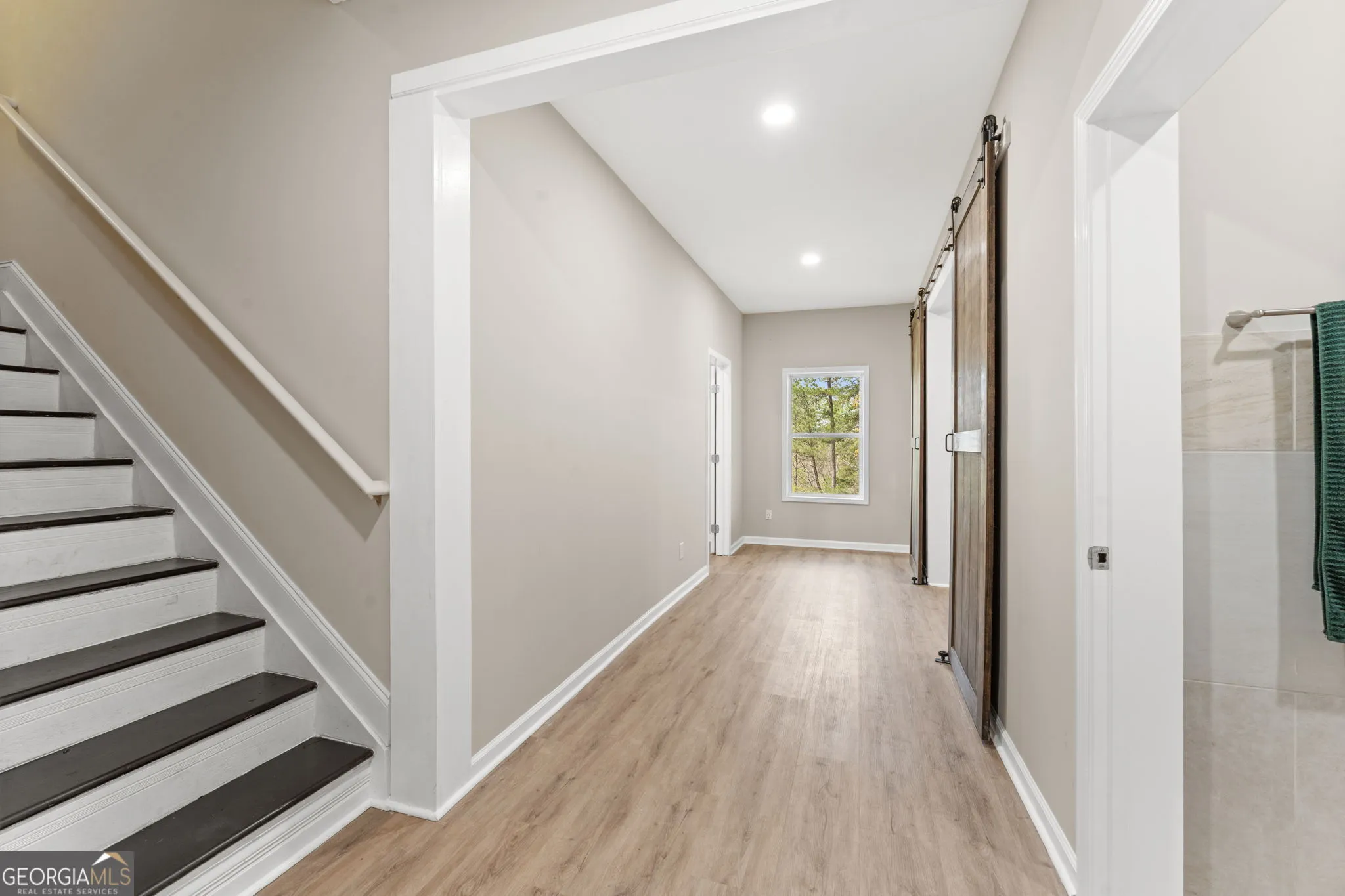 303 Eagle Rock Dr — photo 30 of 44