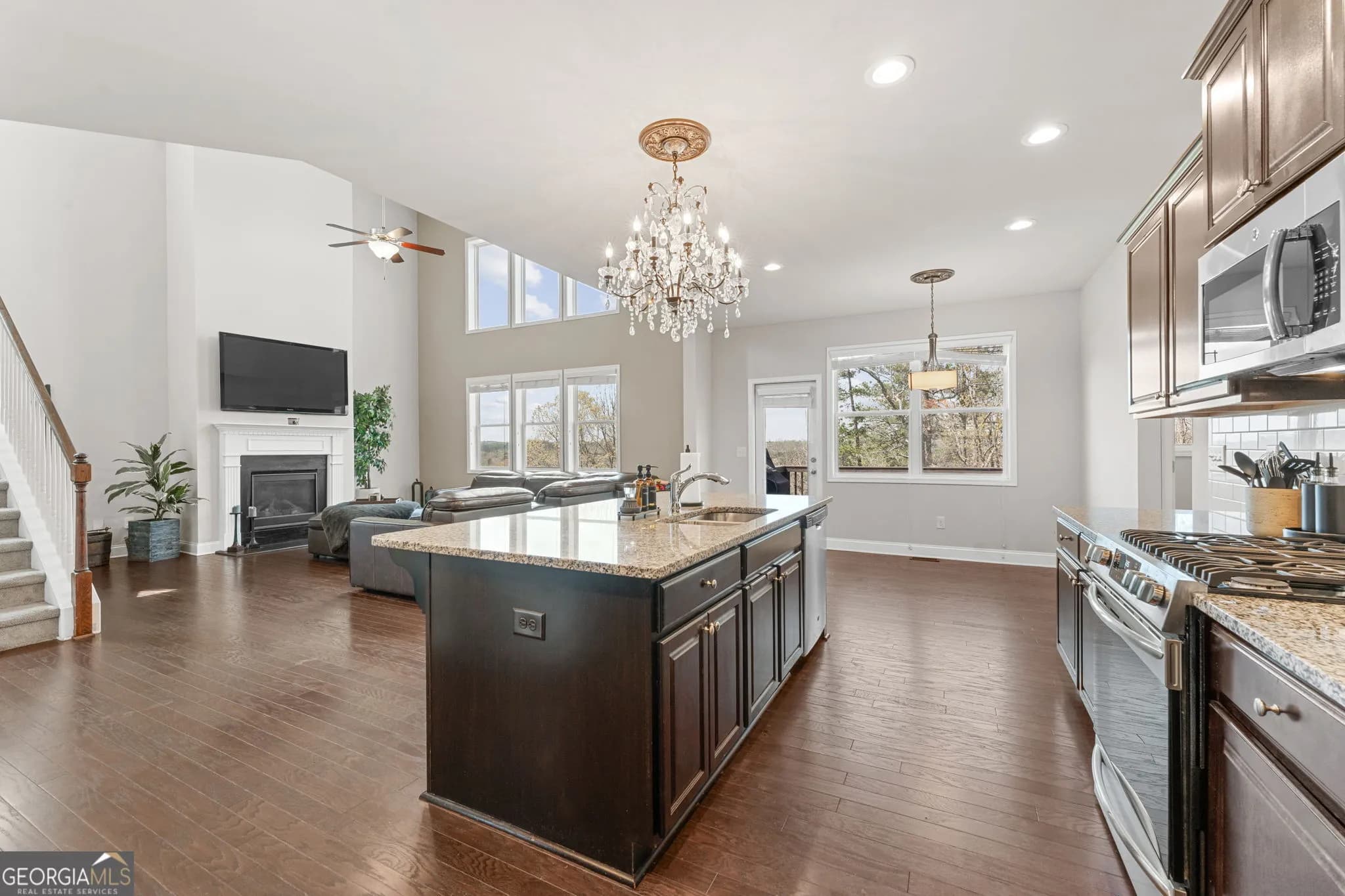 303 Eagle Rock Dr — photo 43 of 44