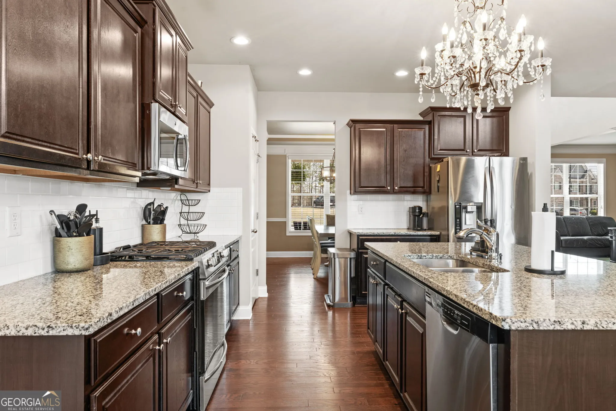 303 Eagle Rock Dr — photo 8 of 44