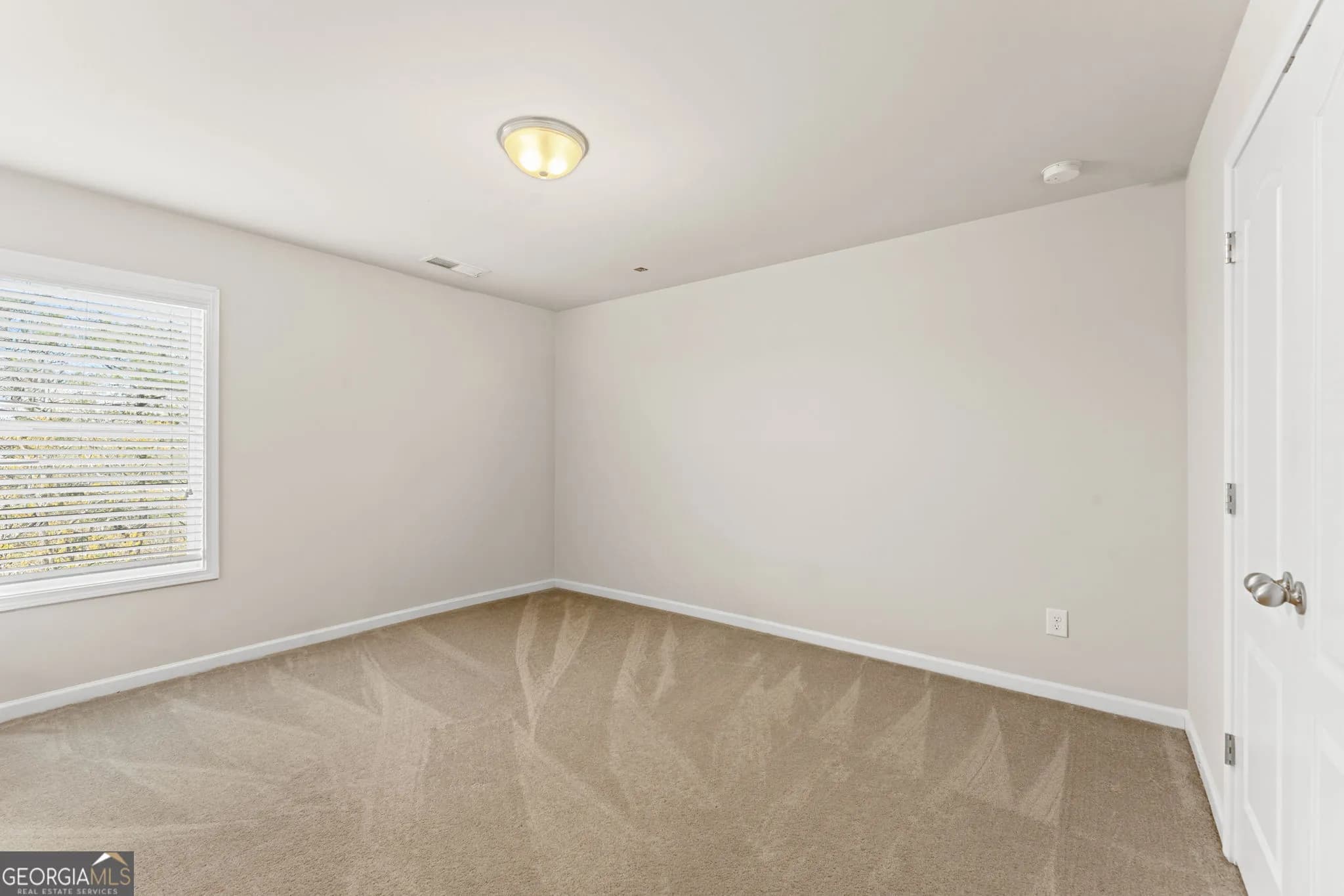 303 Eagle Rock Dr — photo 23 of 44