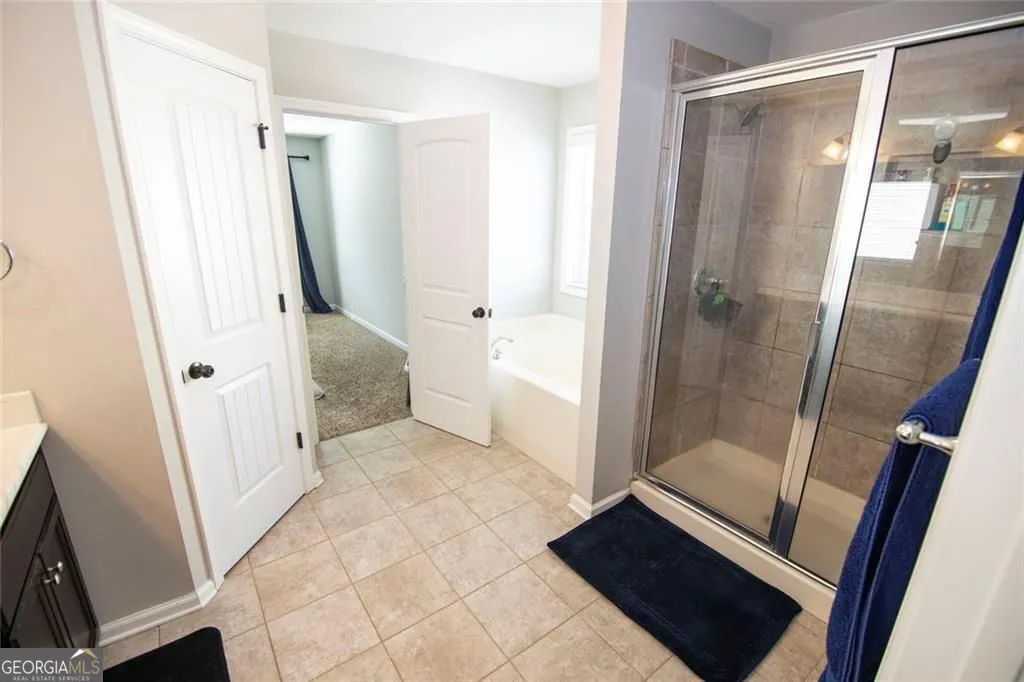 255 Fieldstone Ln — photo 14 of 44