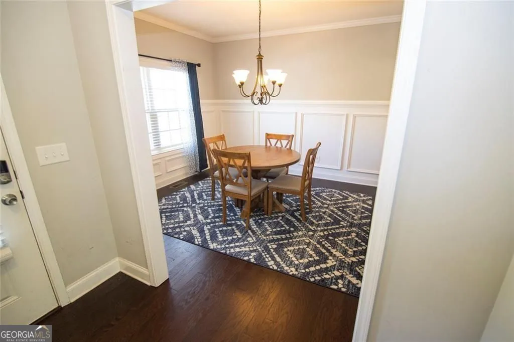 255 Fieldstone Ln — photo 13 of 44